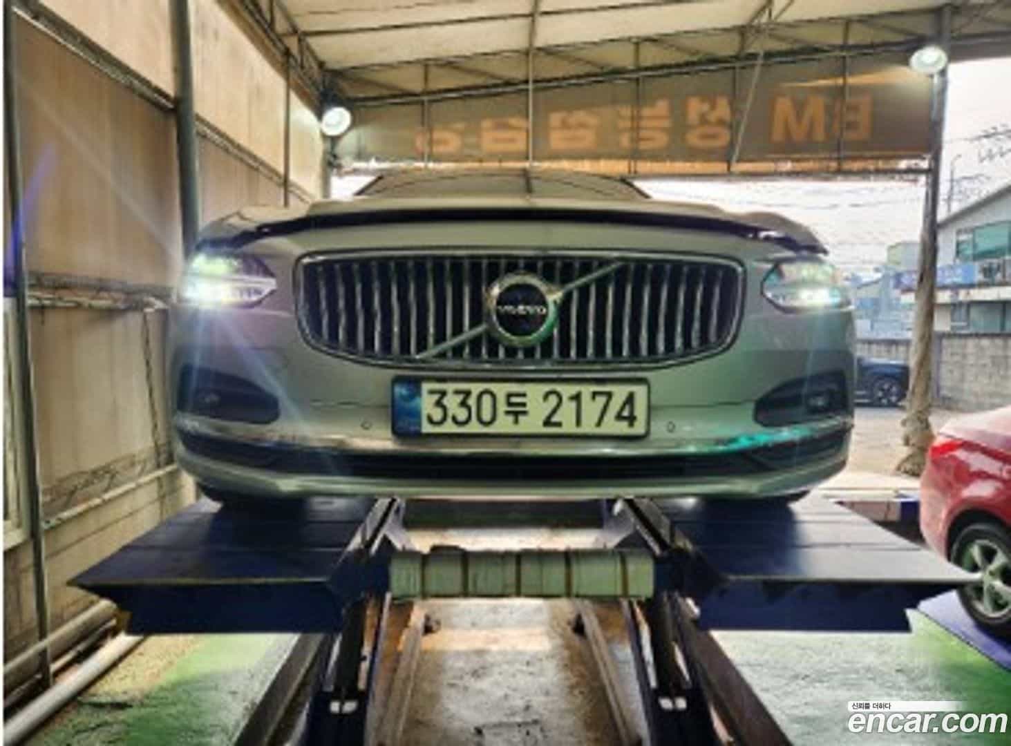 S90 Volvo 2021.10-THUMBNAIL-12