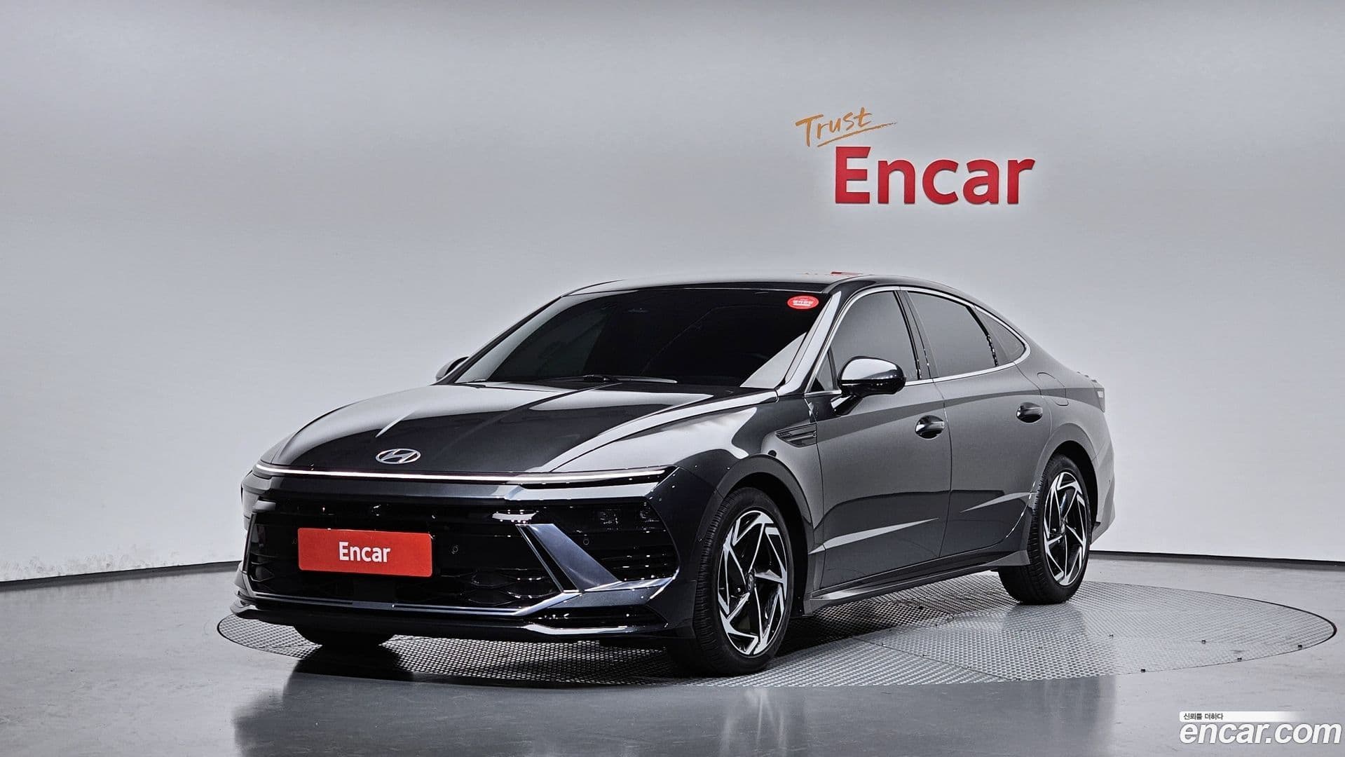 Main__Slider__Photo:Sonata Hyundai 2023.9-0
