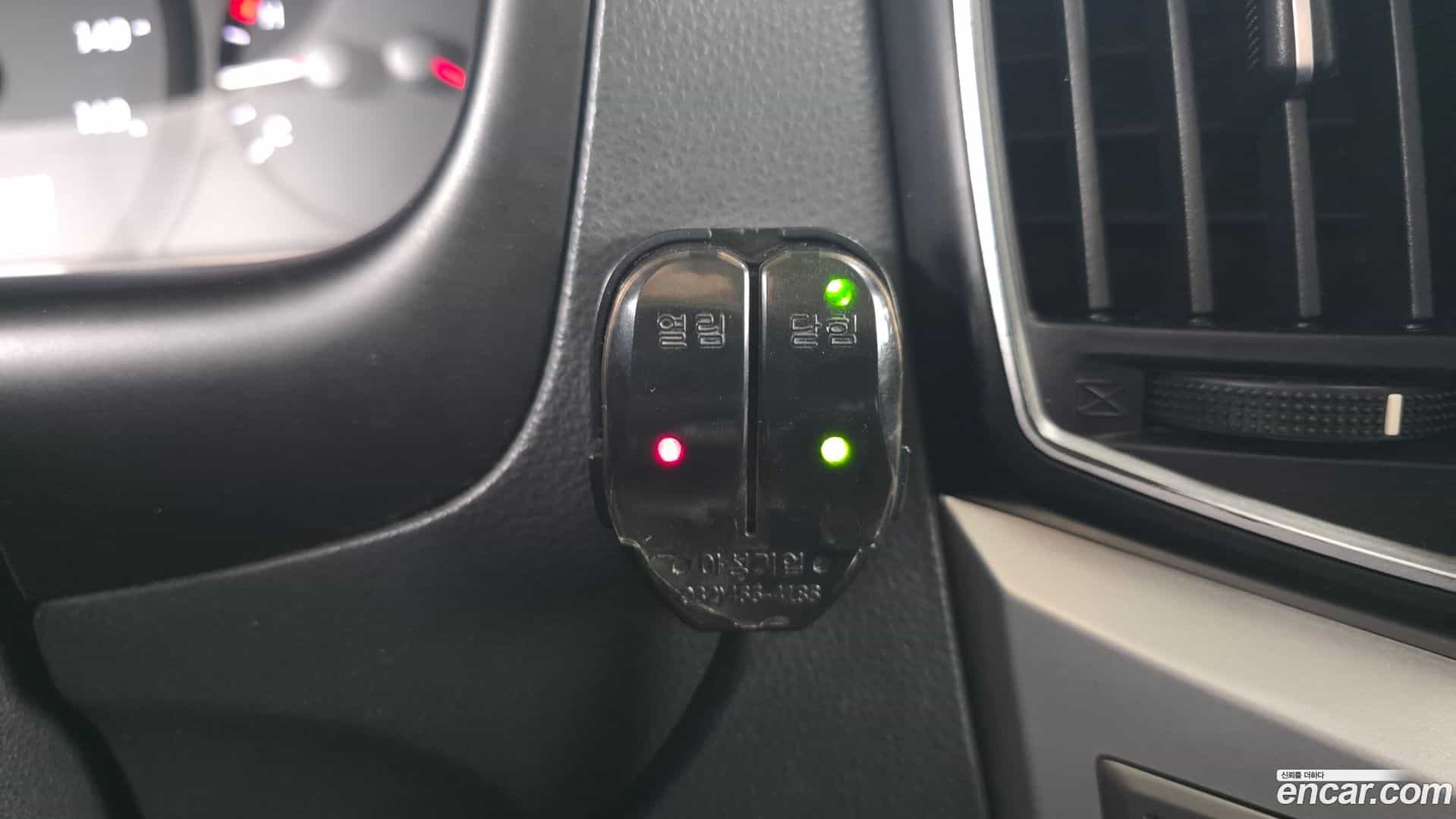Starex Hyundai 2018.3-OPTION-021