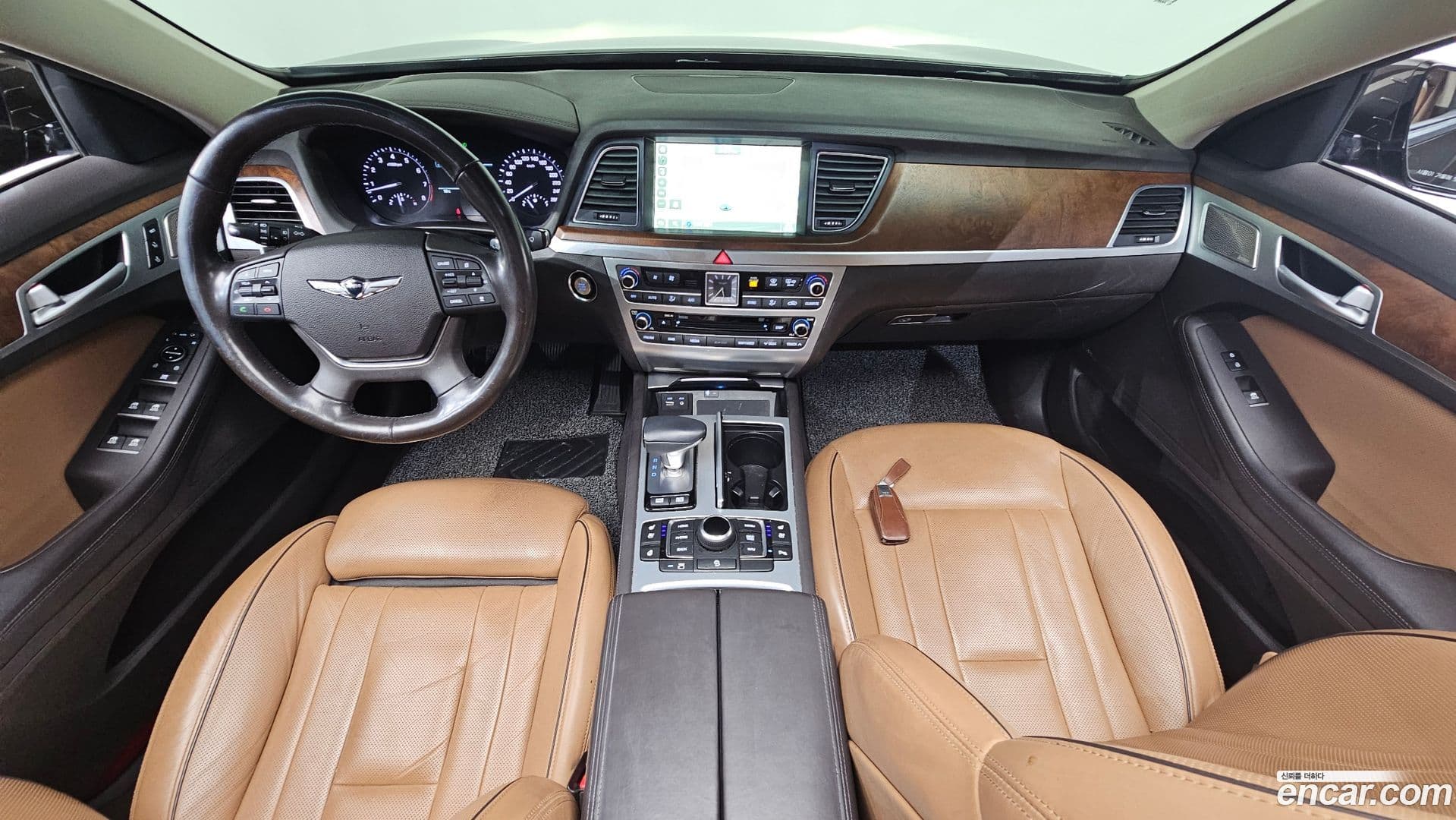 Main__Slider__Photo:G80 Genesis 2016.7-6