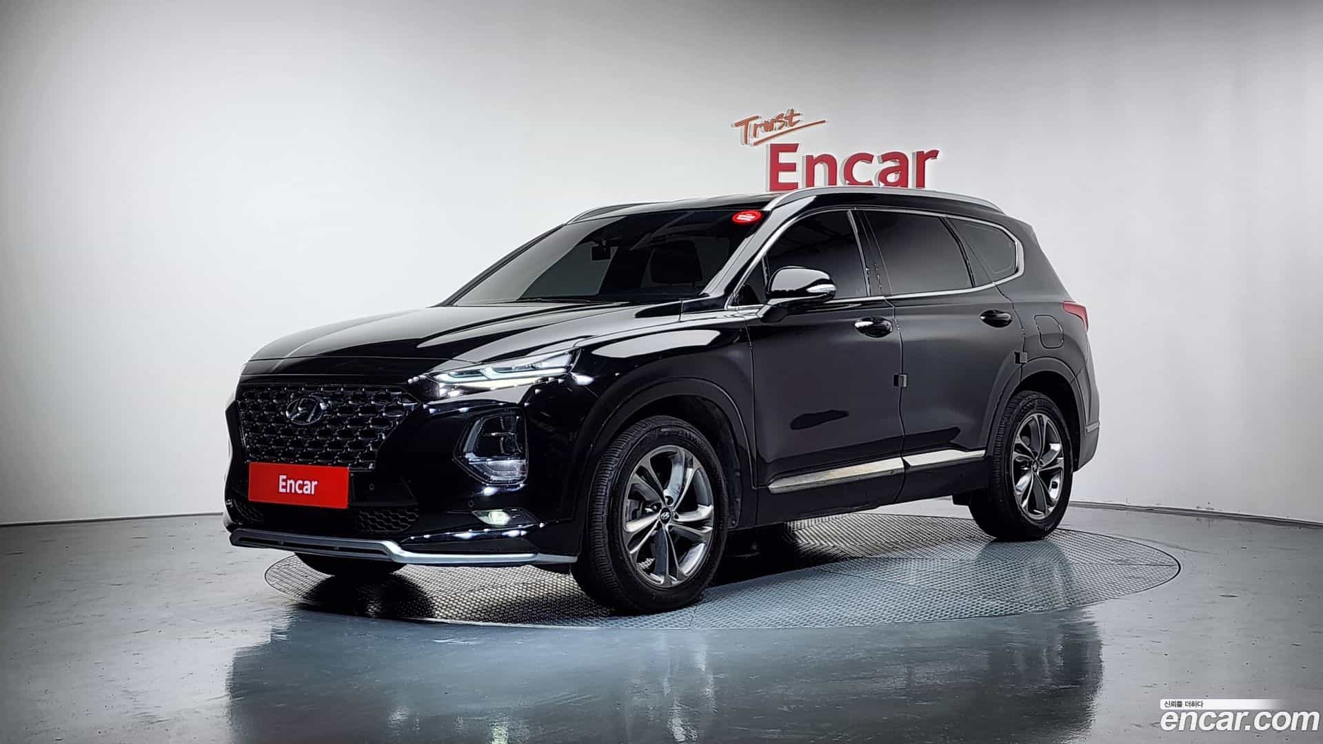 Santafe Hyundai 2019.1-OUTER-001