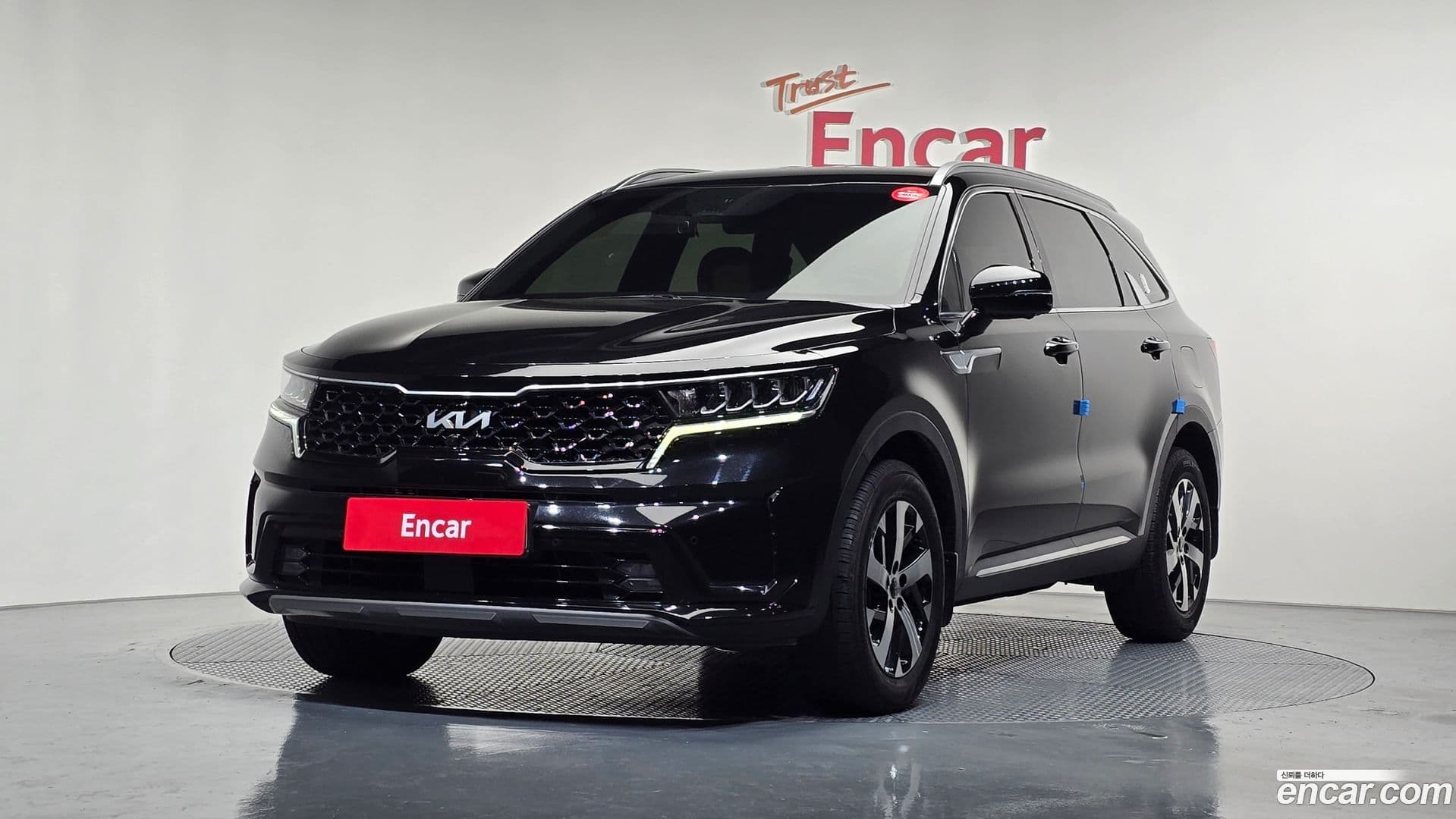 Main__Slider__Photo:Sorento Kia 2022.9-0