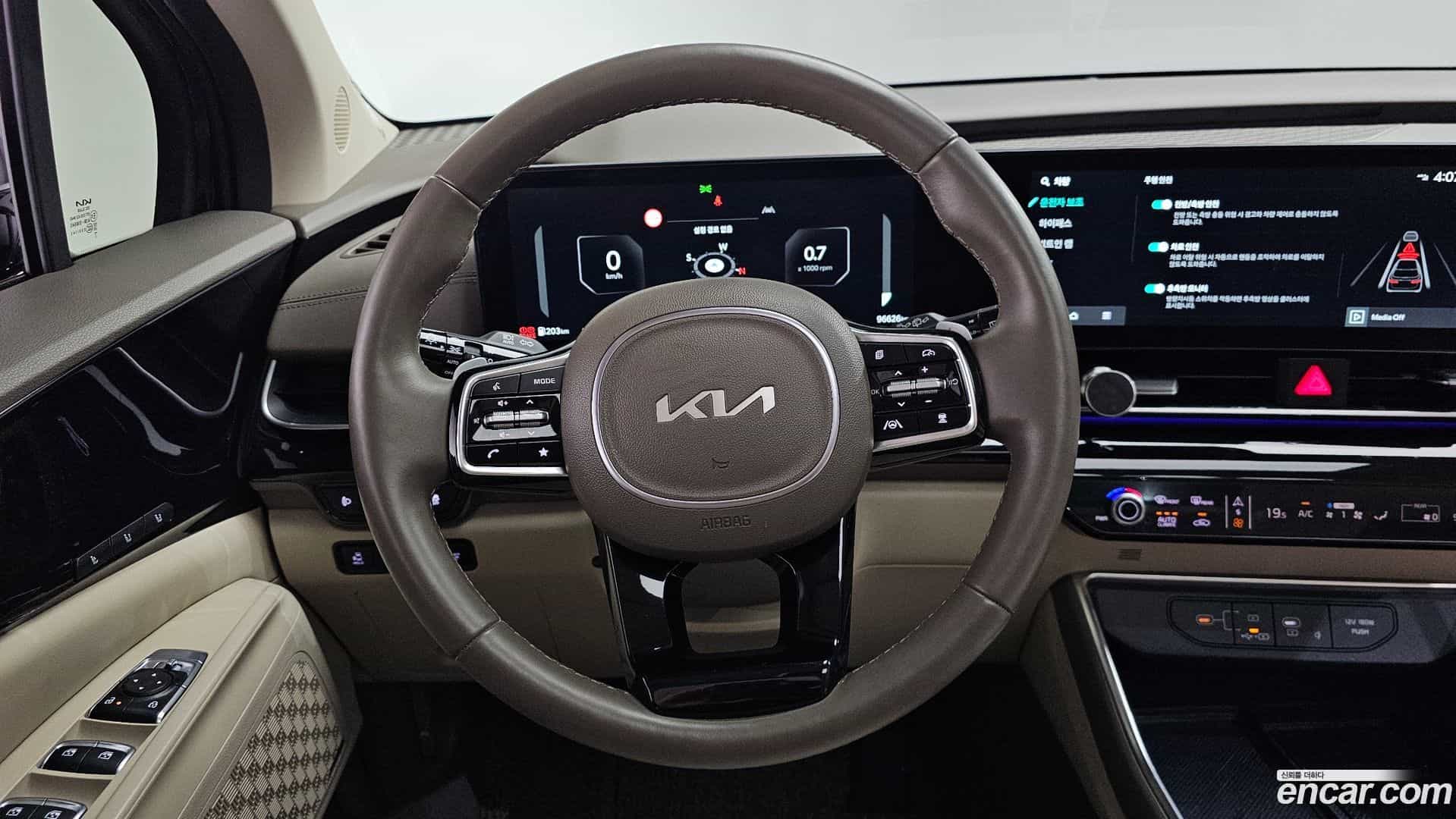 Canival Kia 2024.6-OPTION-017