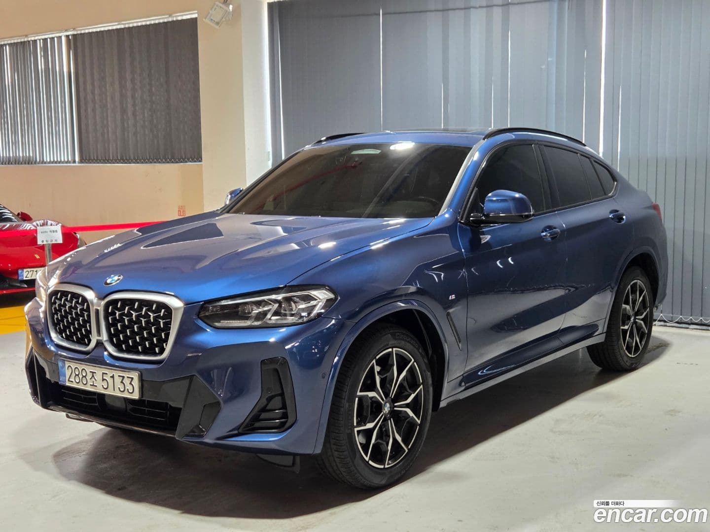 Main__Slider__Photo:X4 BMW 2022.8-0