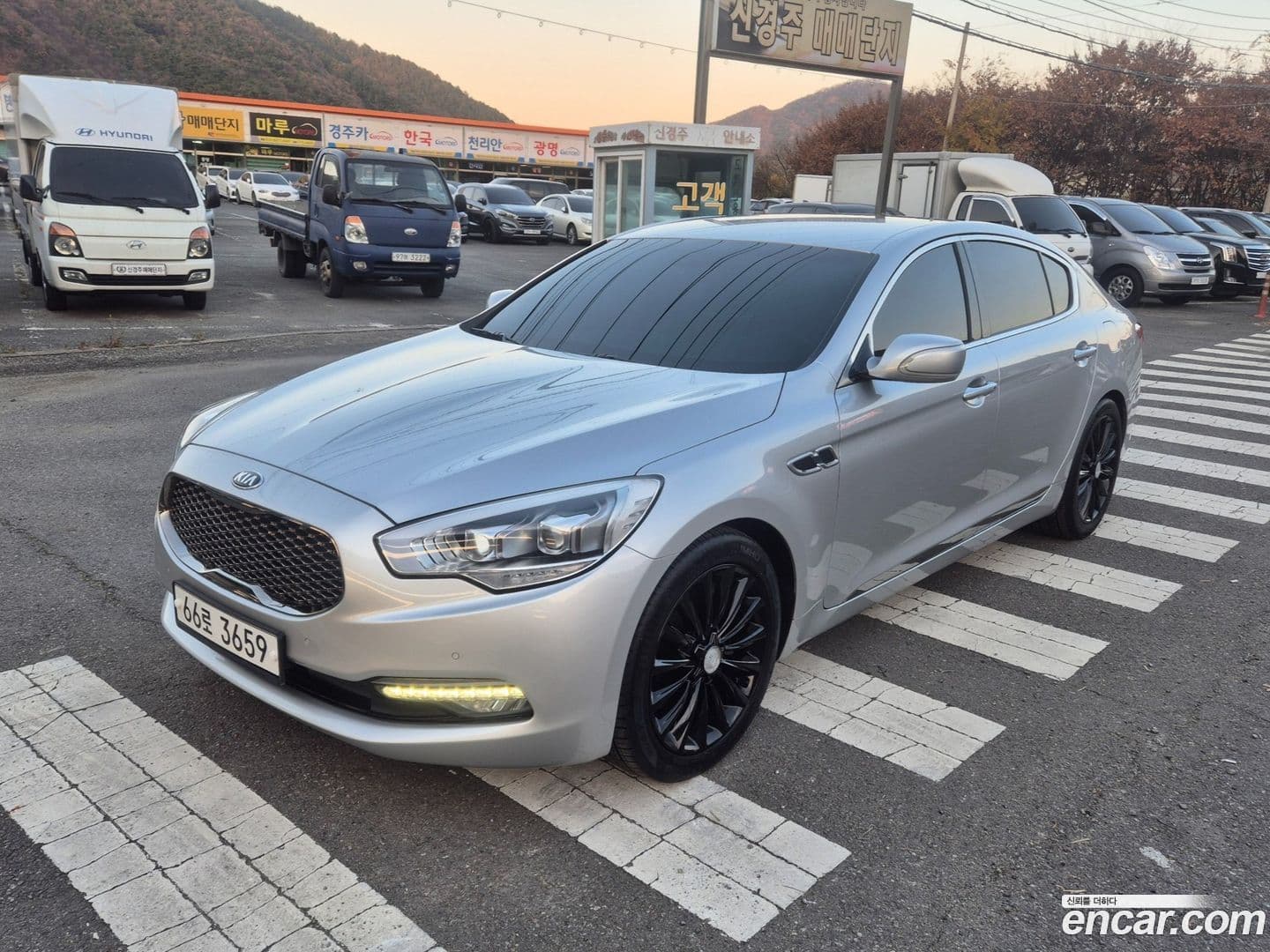 Main__Slider__Photo:K9 Kia 2015.8-0