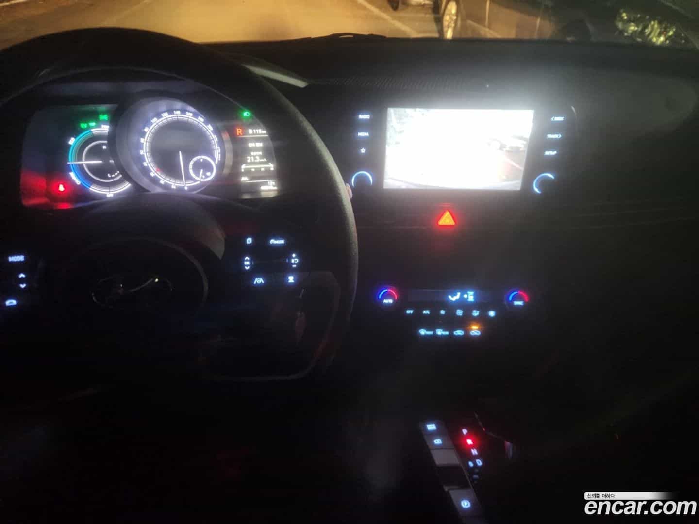 AVANTE Hyundai 2020.10-INNER-007