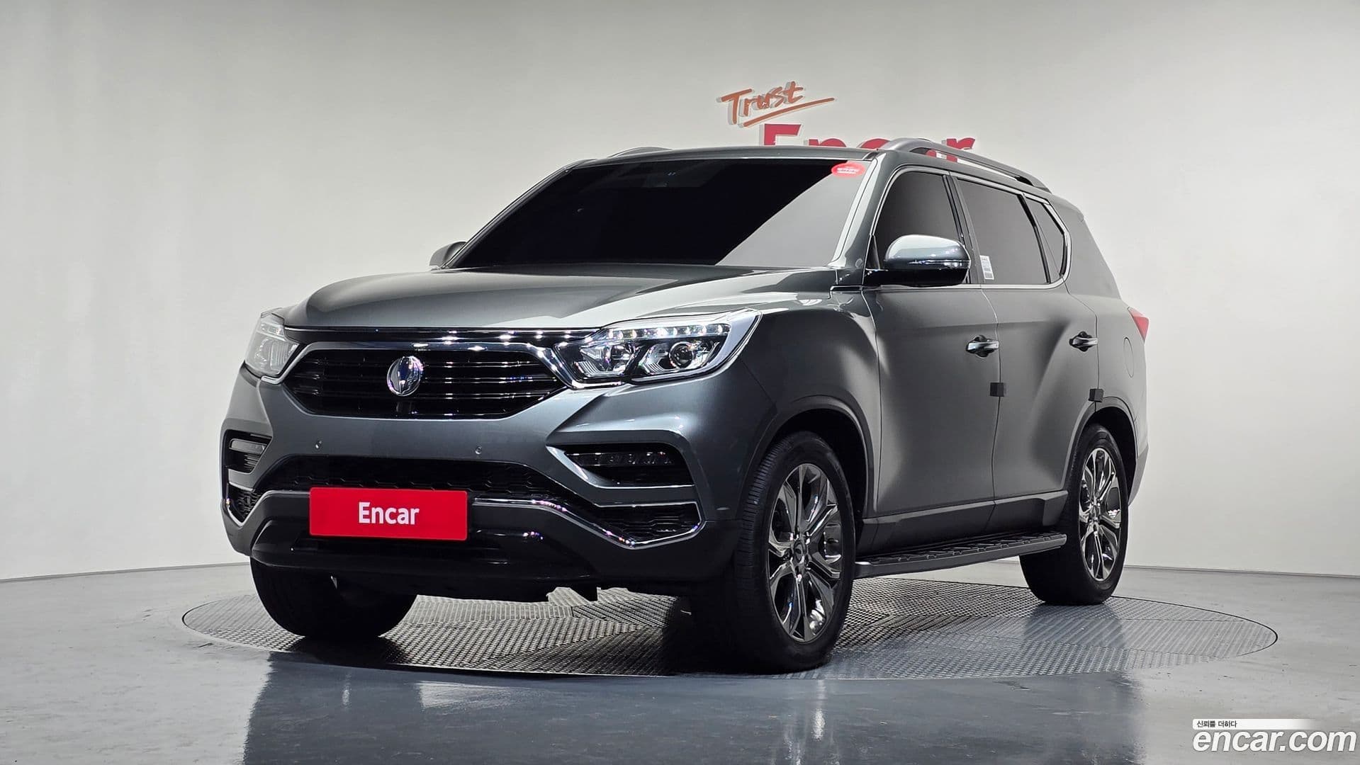 Main__Slider__Photo:Rexton KG Mobility 2017.5-0