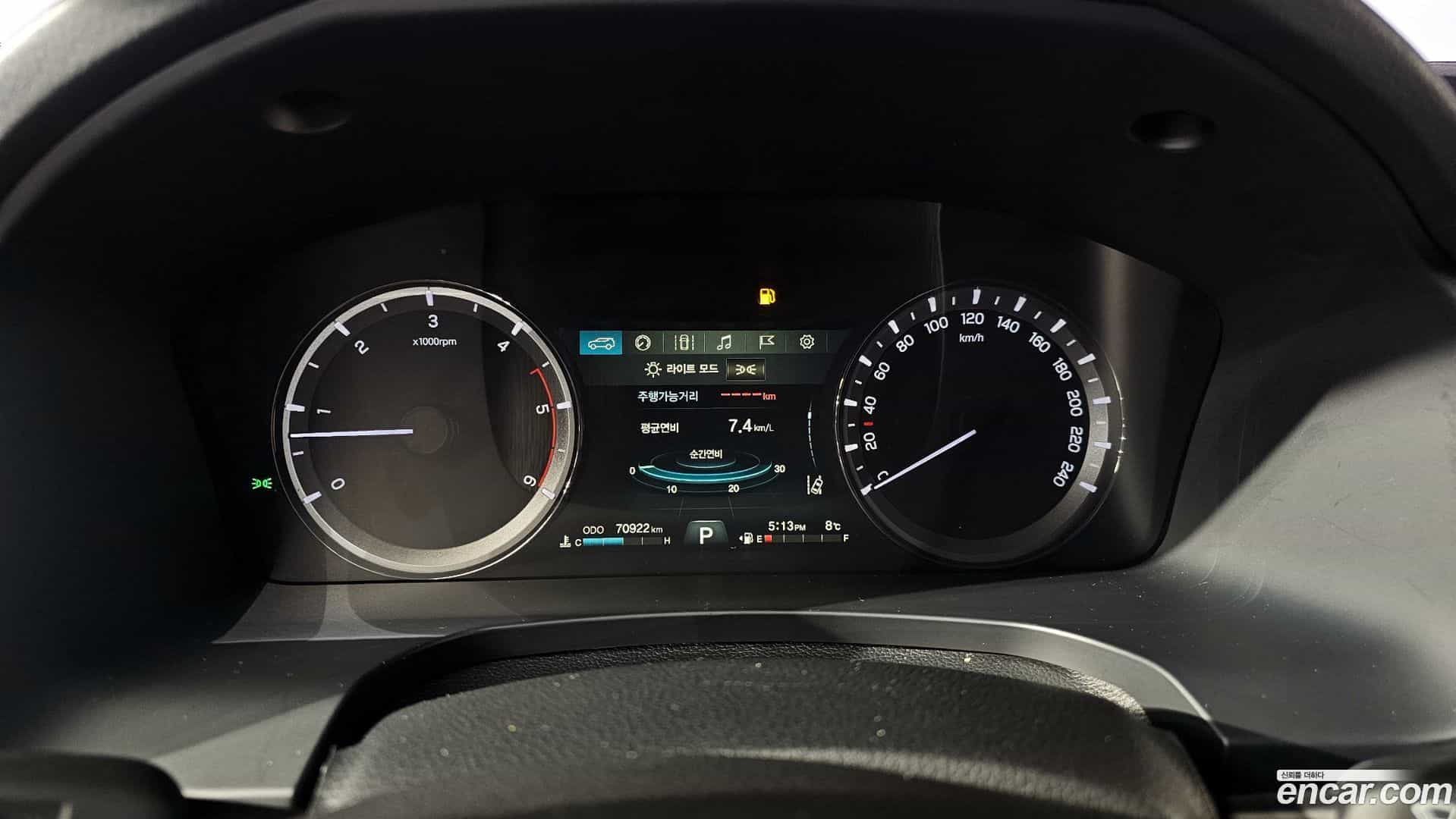 Rexton KG Mobility 2017.5-INNER-008