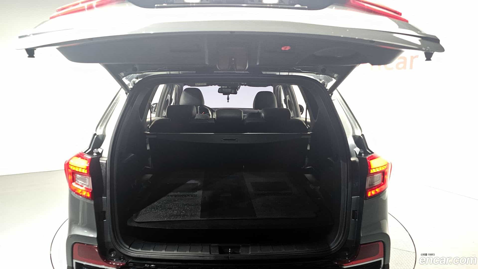 Rexton KG Mobility 2017.5-OPTION-024