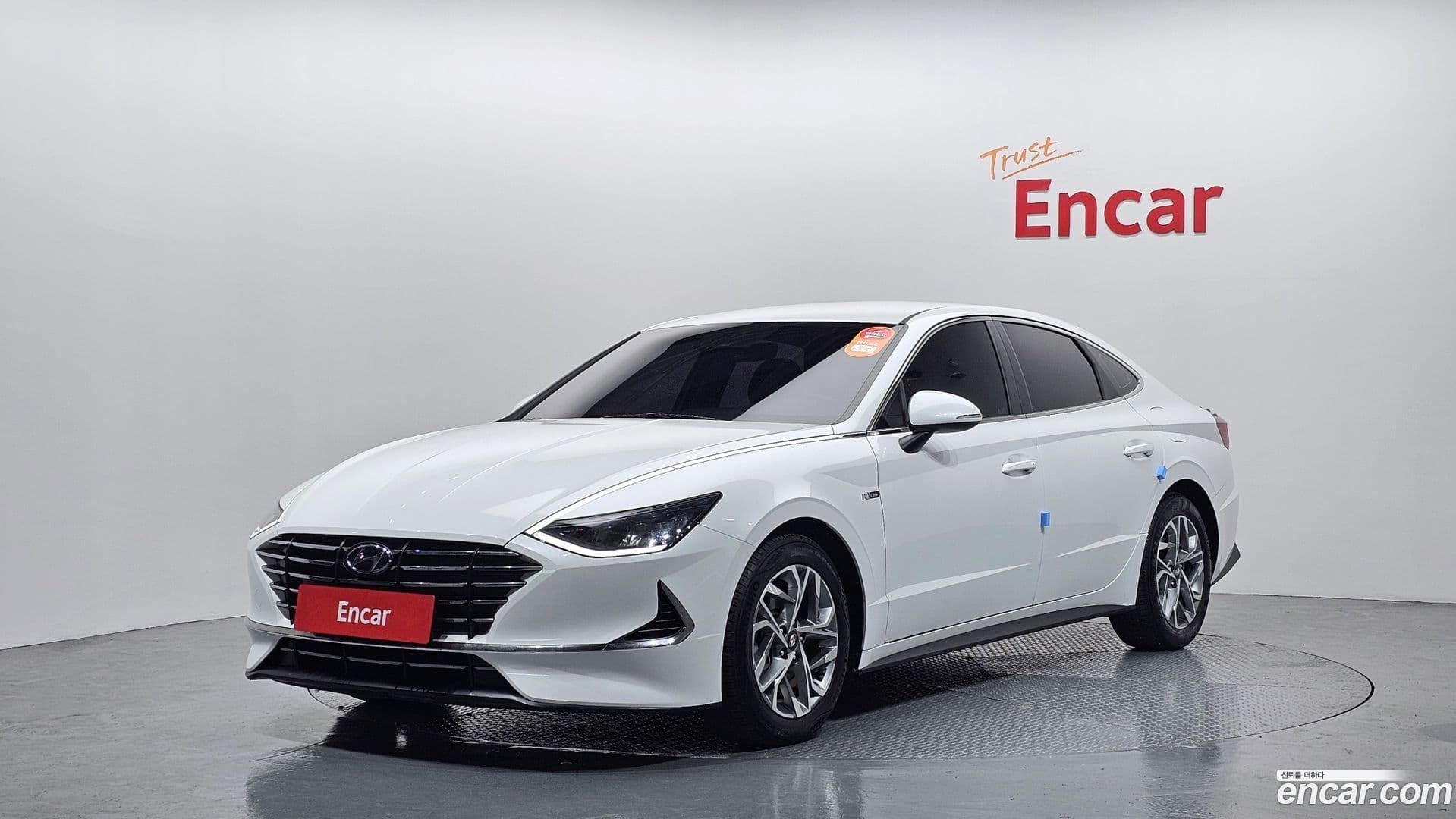 Main__Slider__Photo:Sonata Hyundai 2019.4-0
