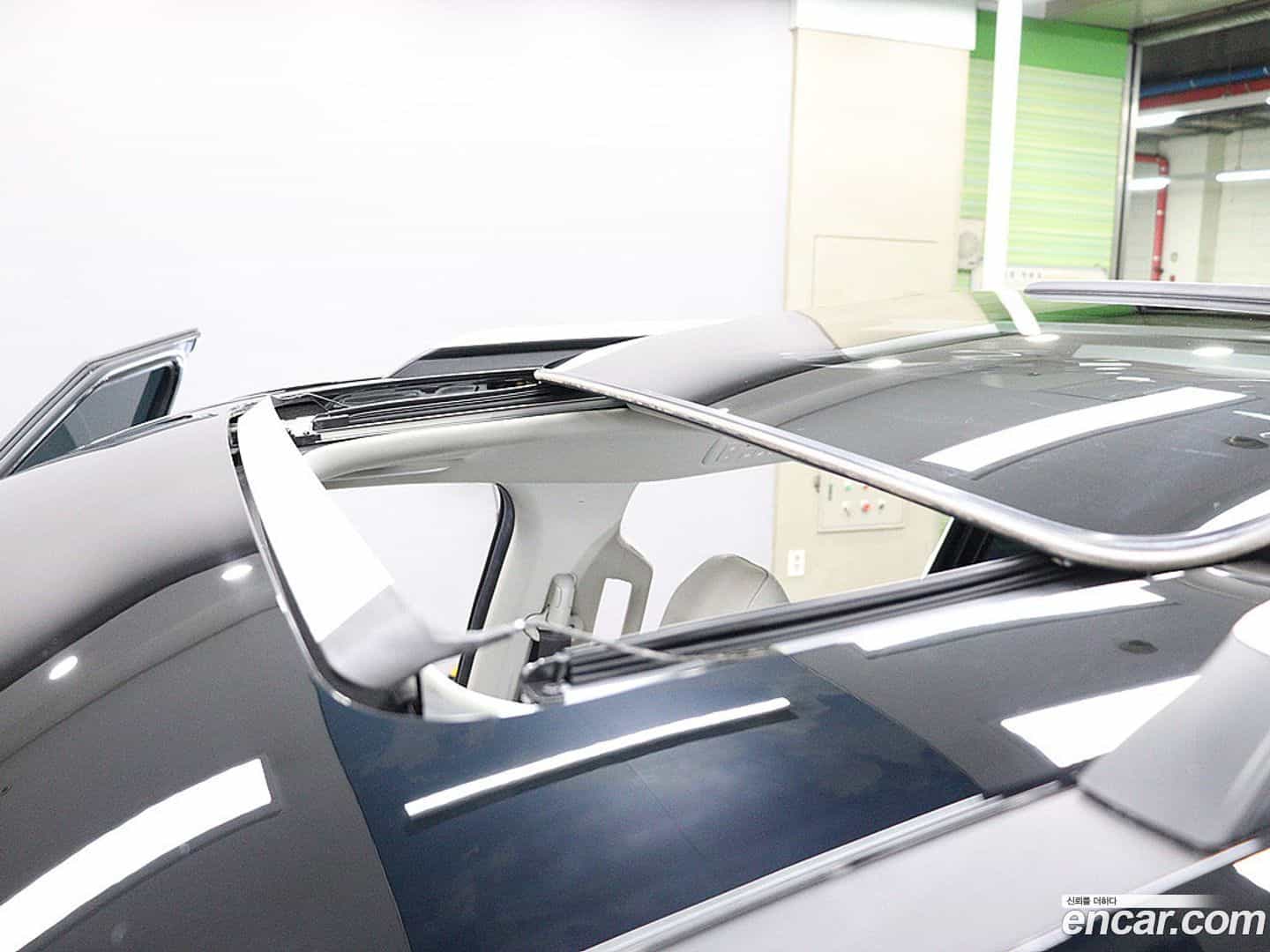 Canival Kia 2020.9-OPTION-017