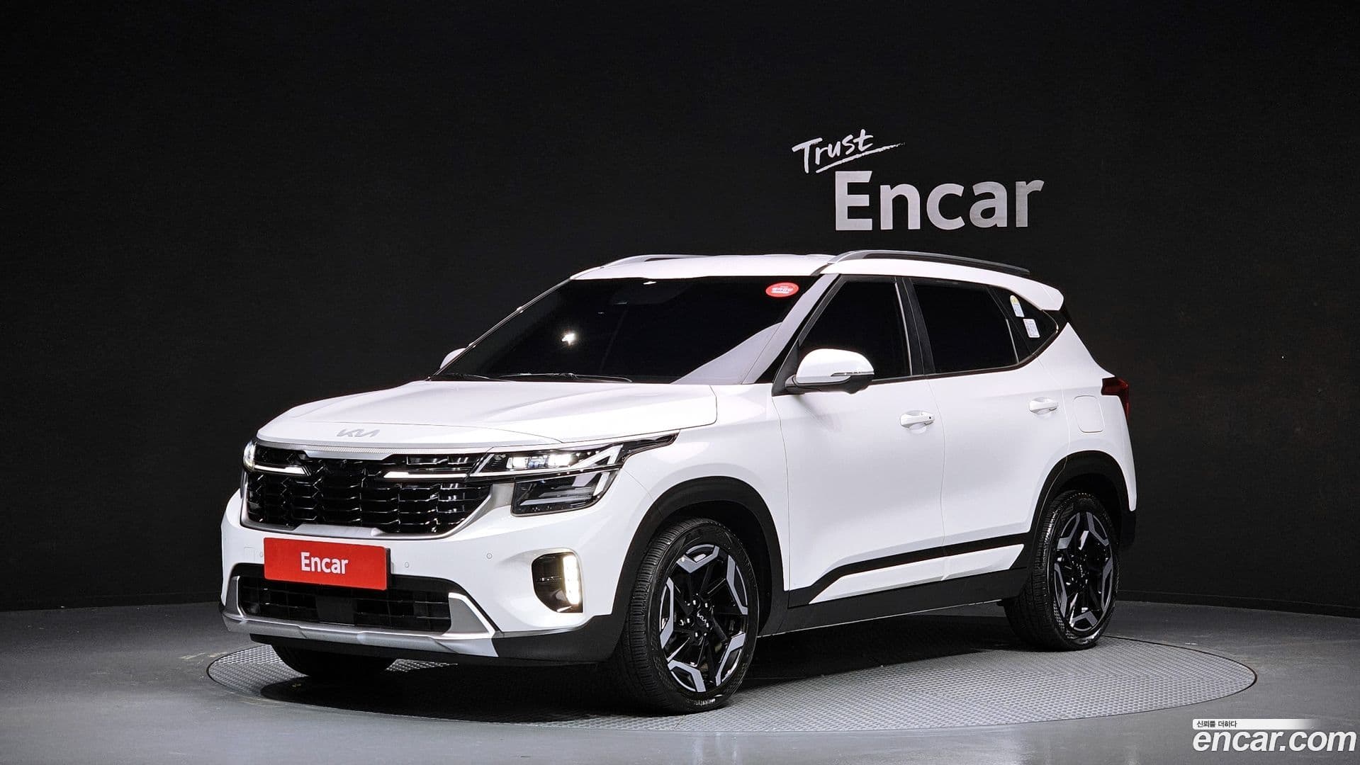 Main__Slider__Photo:Seltos Kia 2024.0-0
