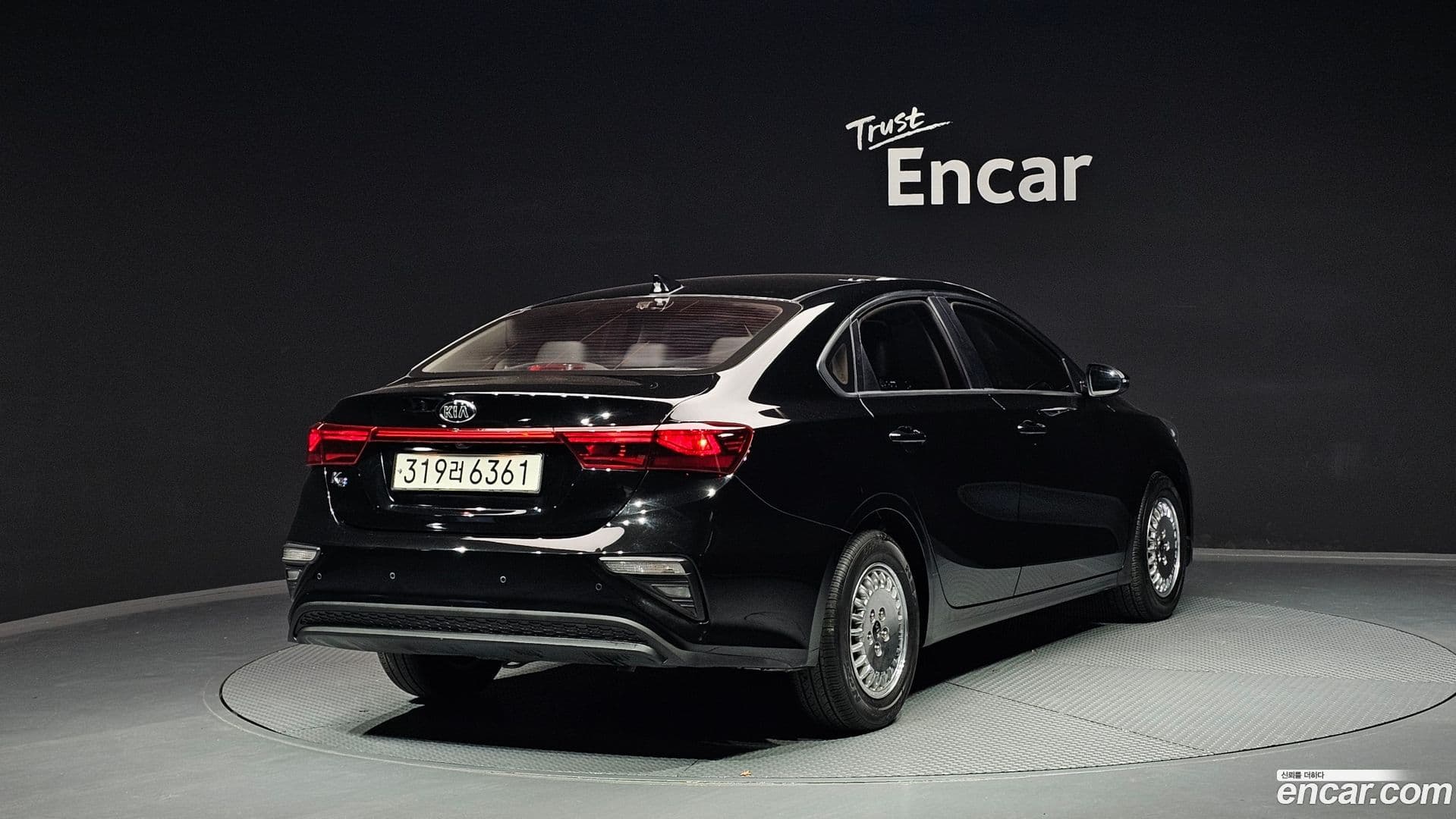 Main__Slider__Photo:K3 Kia 2020.11-0