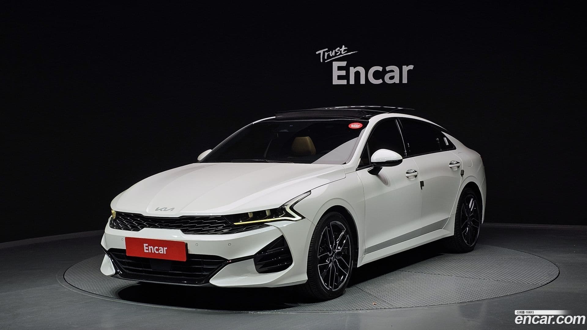 Main__Slider__Photo:K5 Kia 2022.2-0