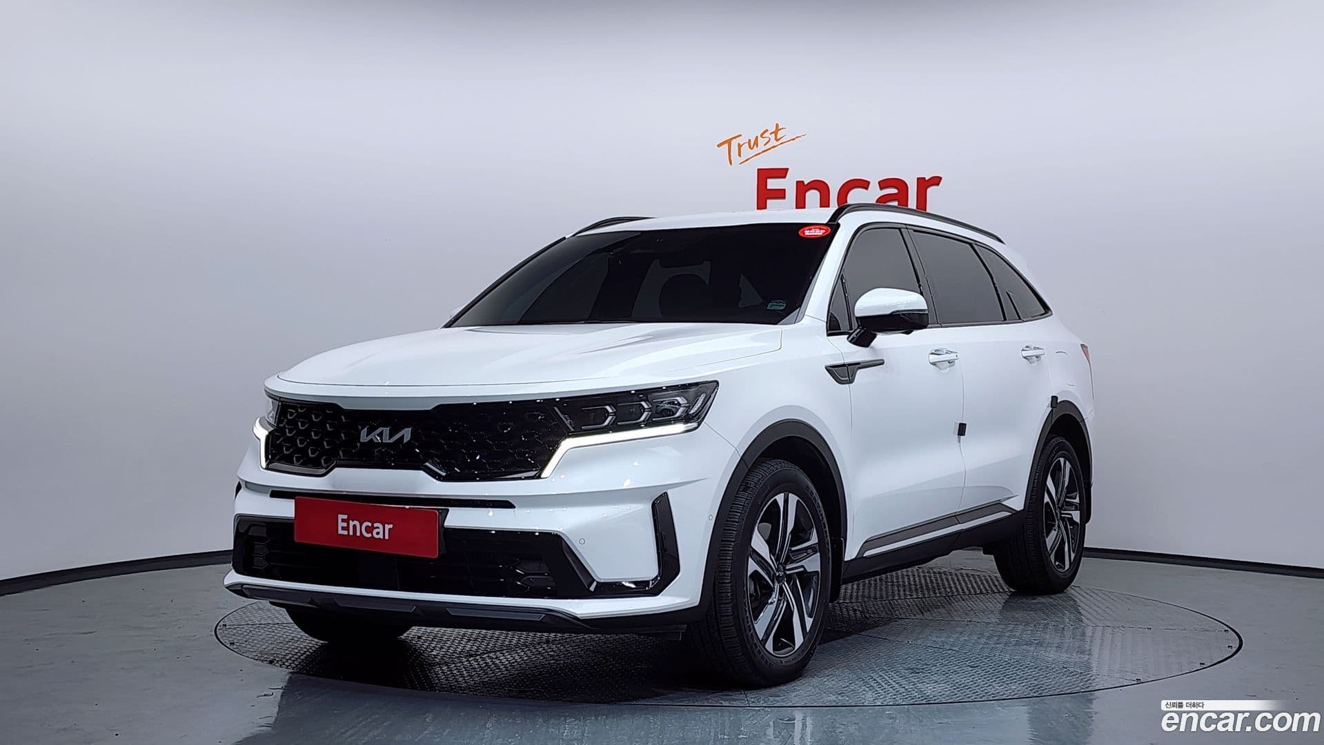 Main__Slider__Photo:Sorento Kia 2023.3-0