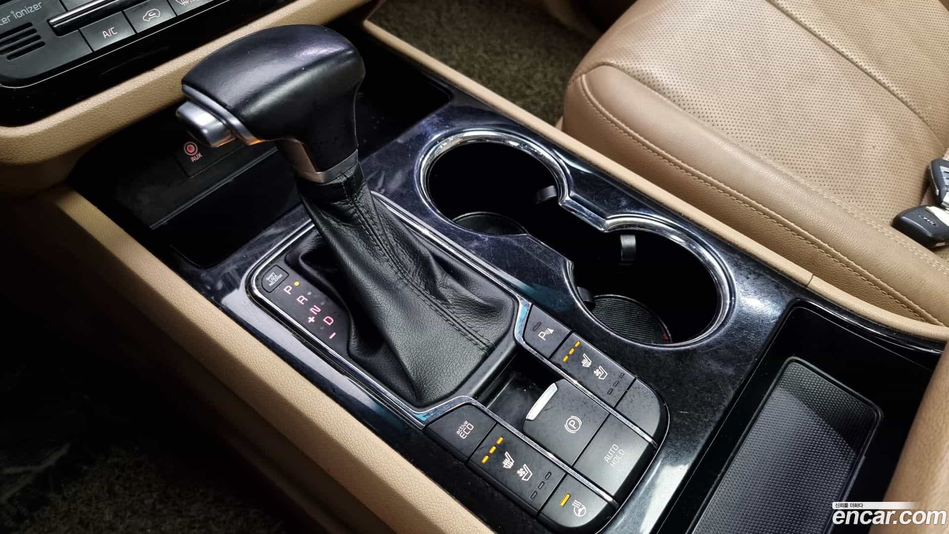 Canival Kia 2018.4-INNER-009