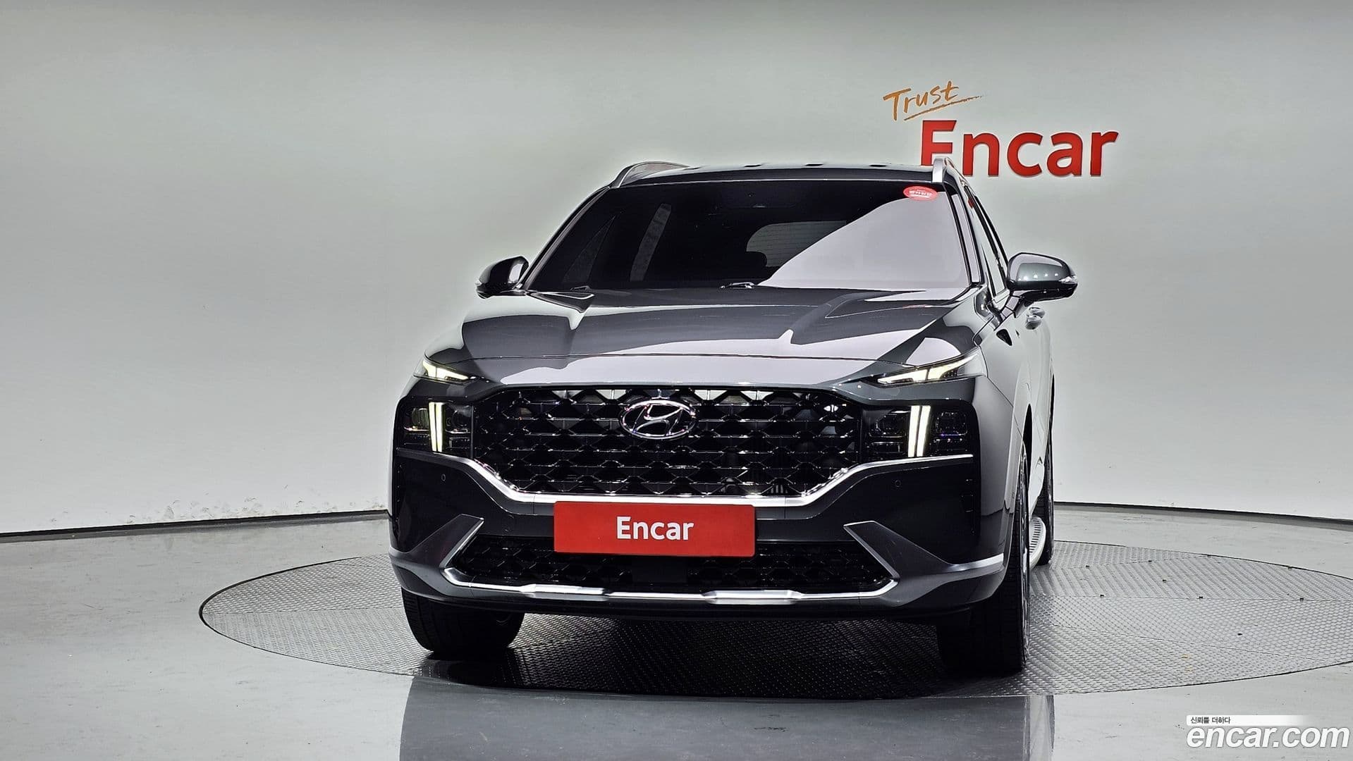 Main__Slider__Photo:Santafe Hyundai 2021.2-2