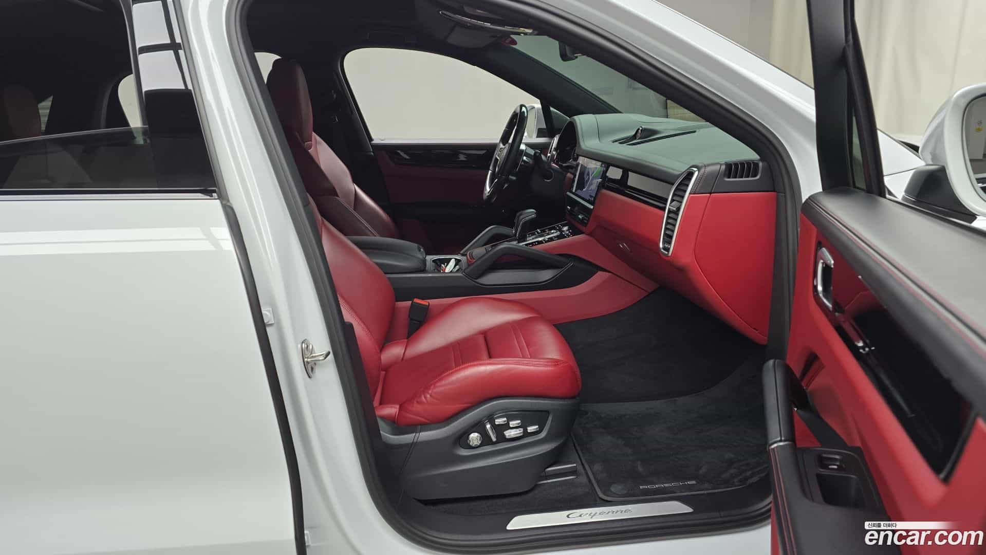 Cayenne Porsche 2020.4-OPTION-015
