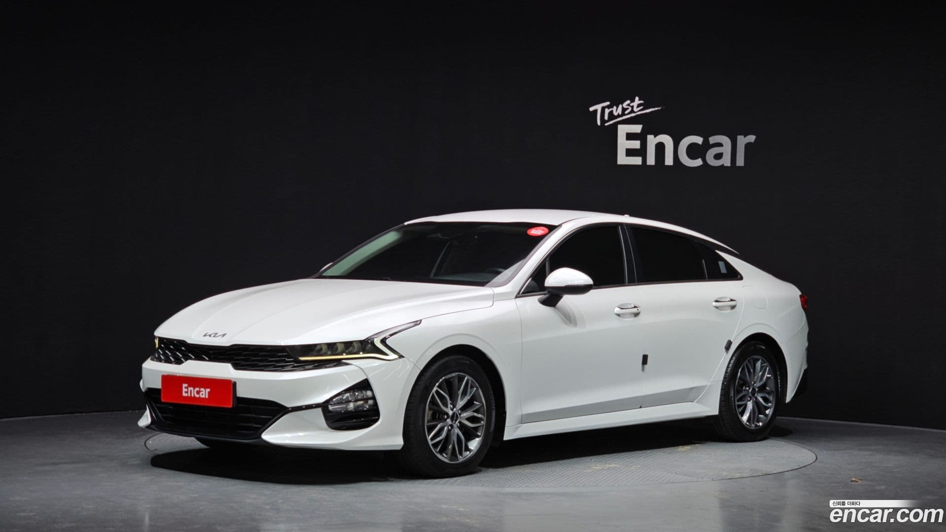 Main__Slider__Photo:K5 Kia 2022.5-0