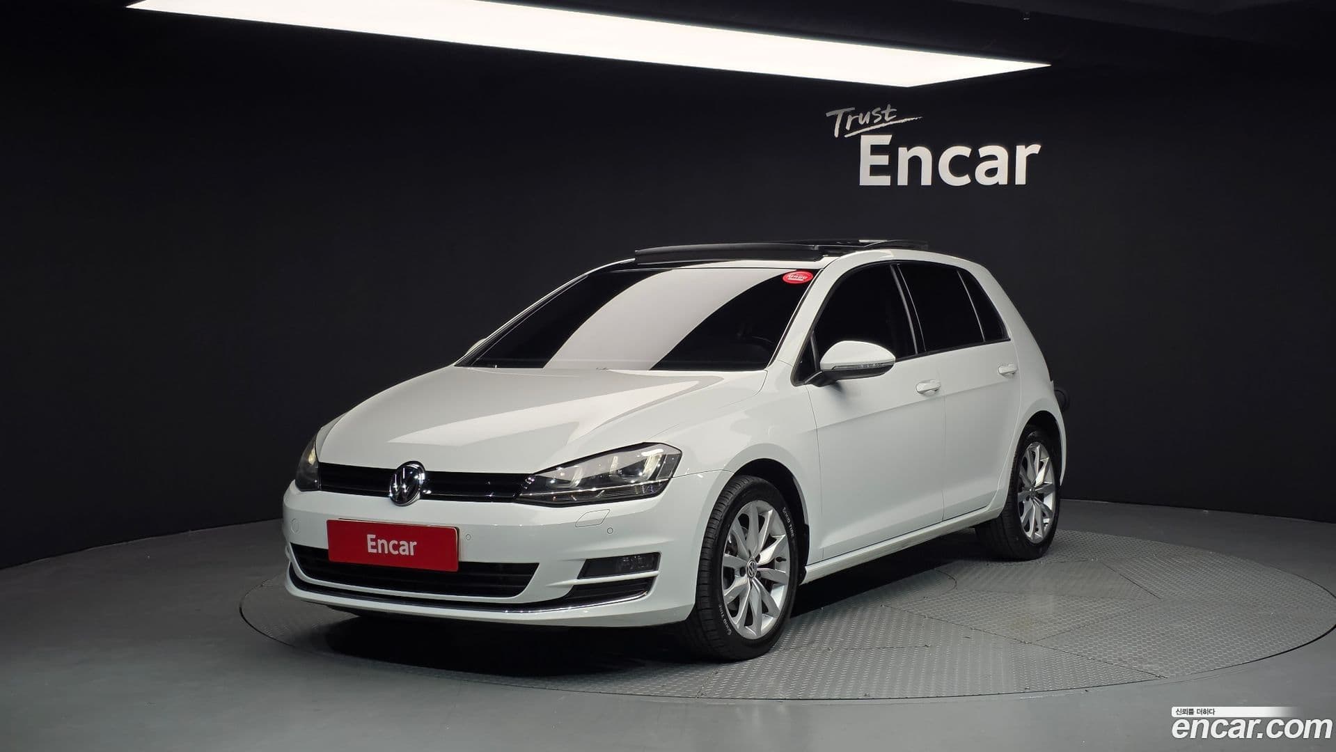 Main__Slider__Photo:Golf Volkswagen 2014.9-0