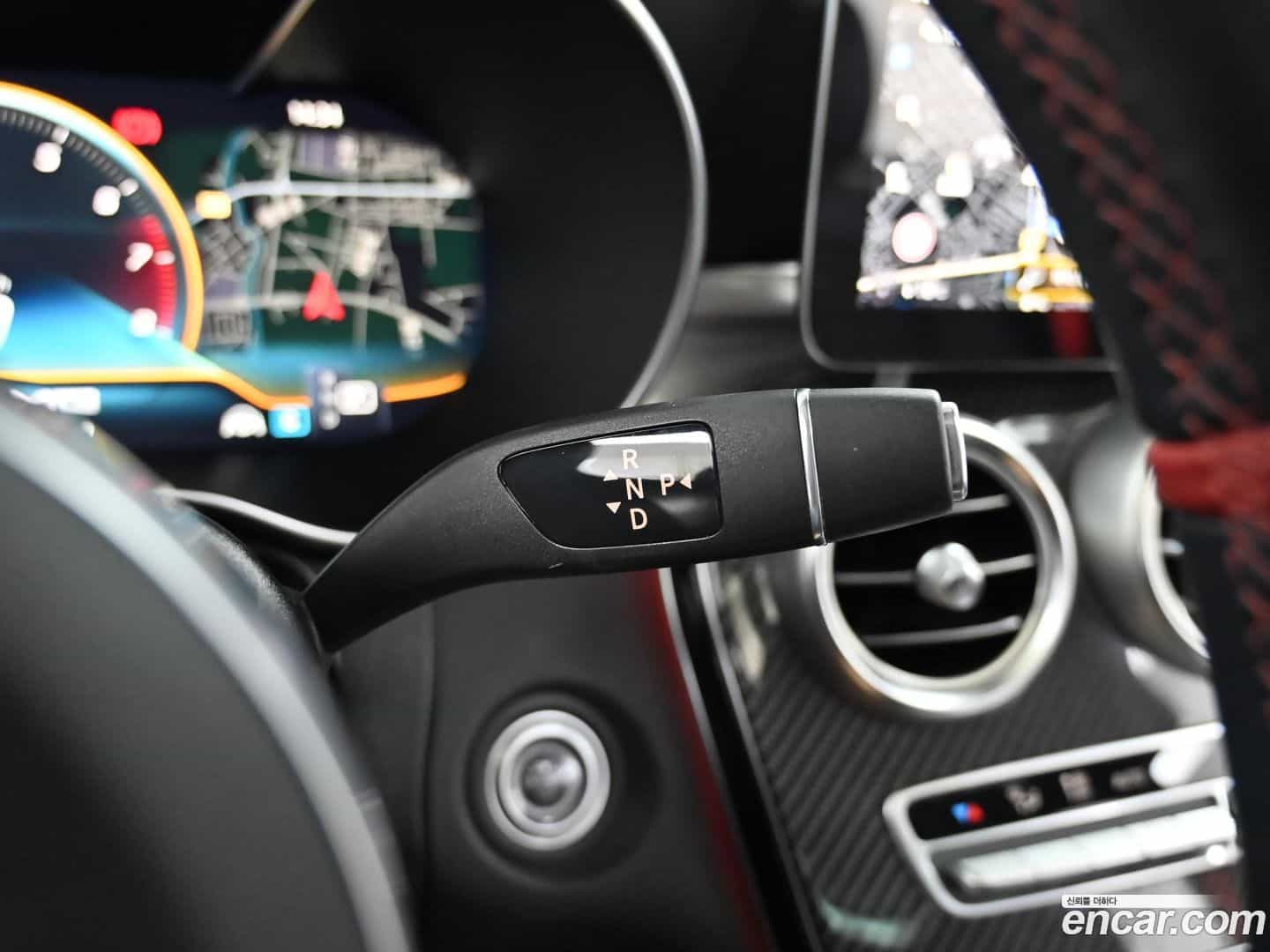 GLC-Class Mercedes-Benz 2021.7-INNER-009