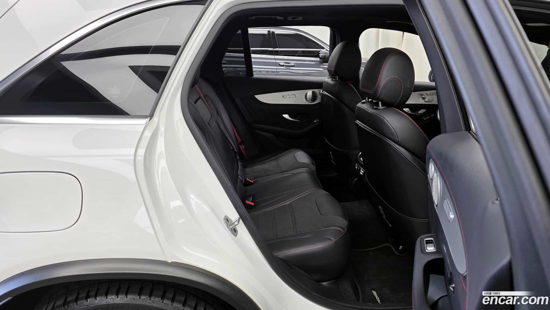 GLC-Class Mercedes-Benz 2021.7-OPTION-015