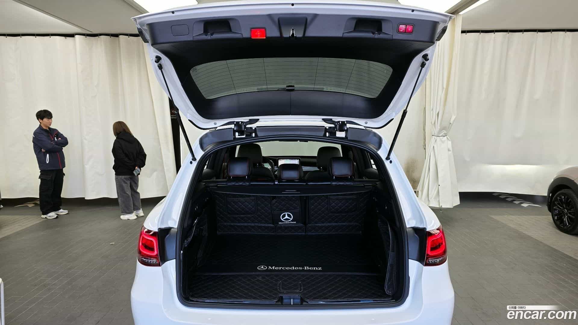 GLC-Class Mercedes-Benz 2021.7-OPTION-024