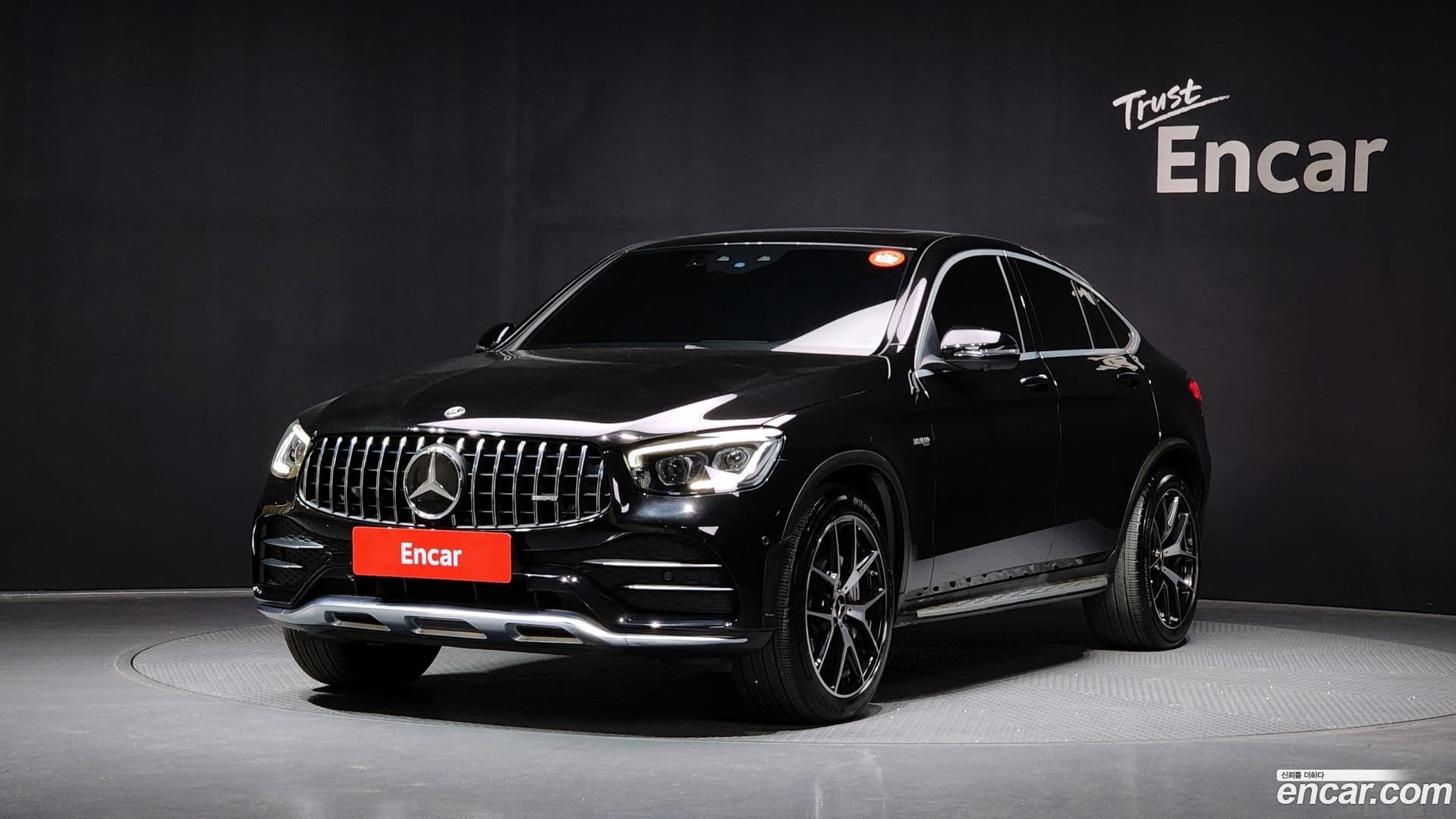 Main__Slider__Photo:GLC-Class Mercedes-Benz 2021.5-0