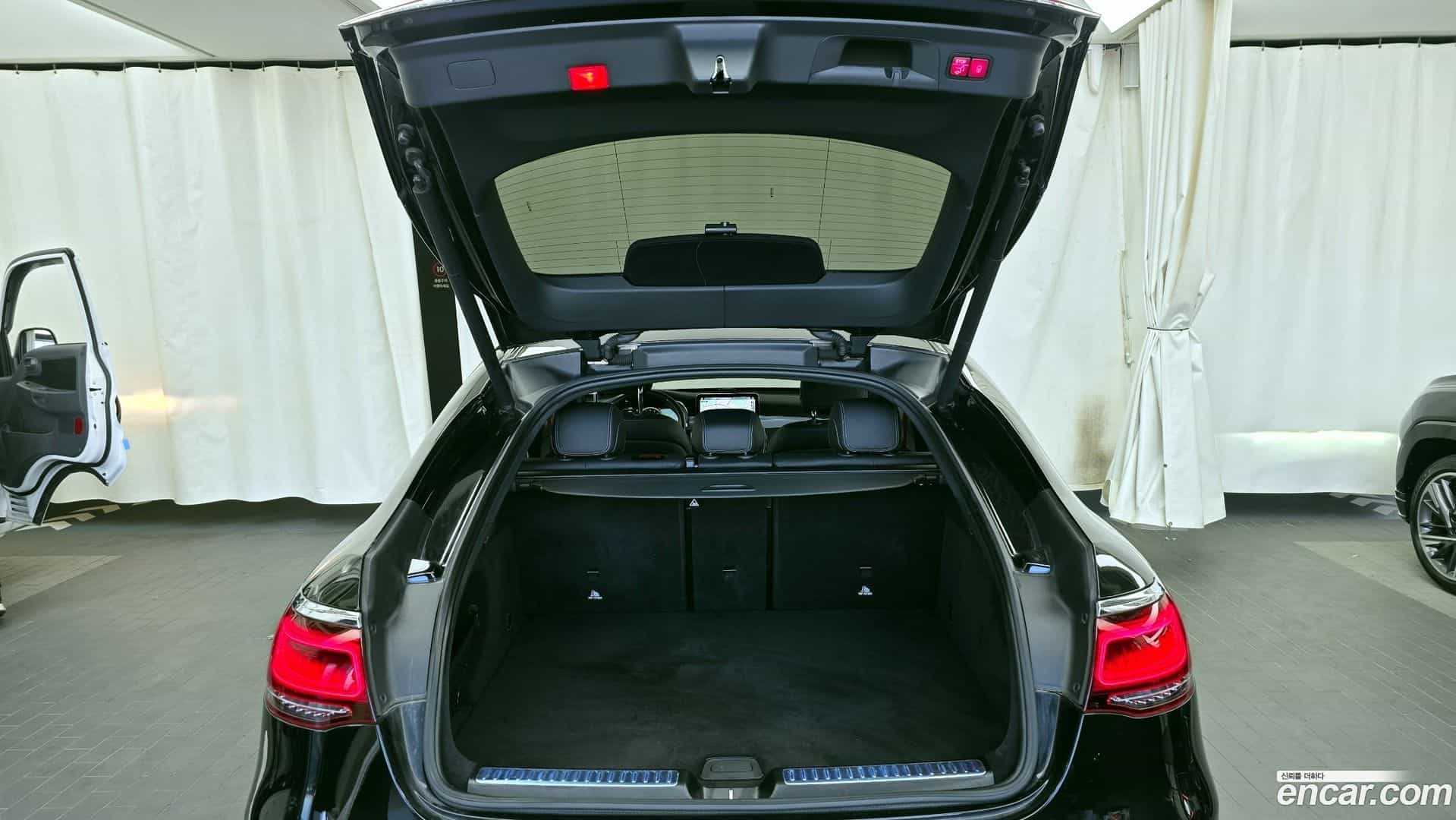 GLC-Class Mercedes-Benz 2021.5-OPTION-024