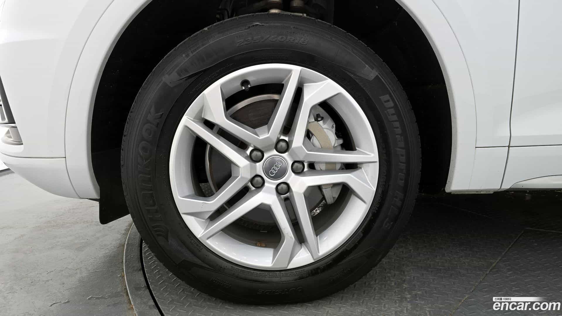 Q5 Audi 2020.8-OUTER-005