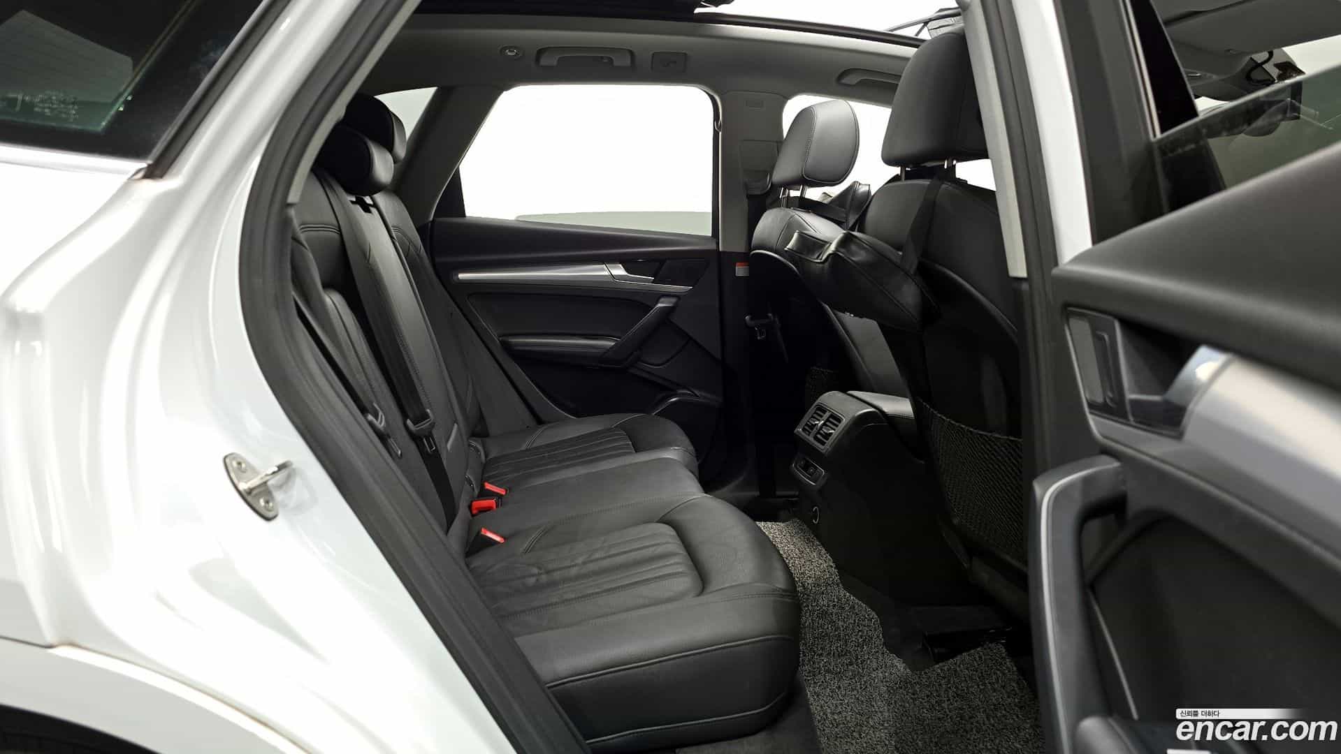 Q5 Audi 2020.8-OPTION-016