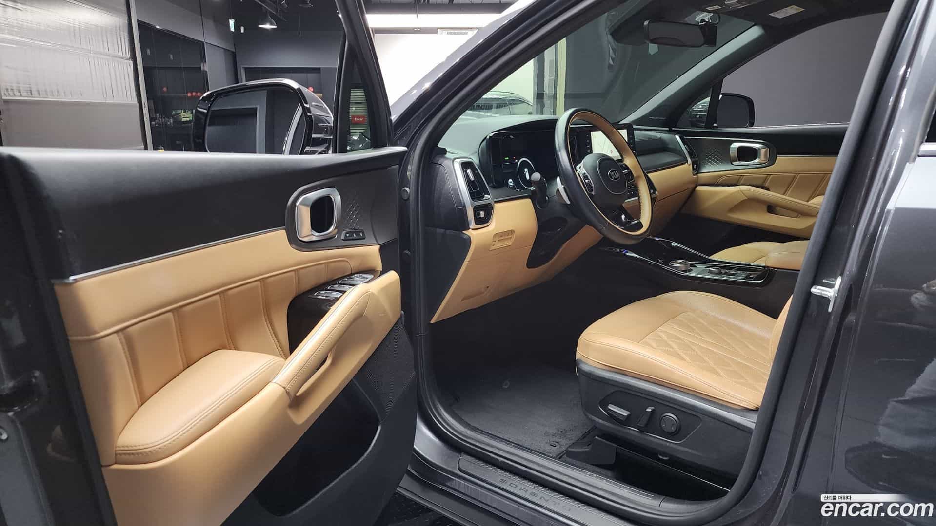 Sorento Kia 2021.2-INNER-010