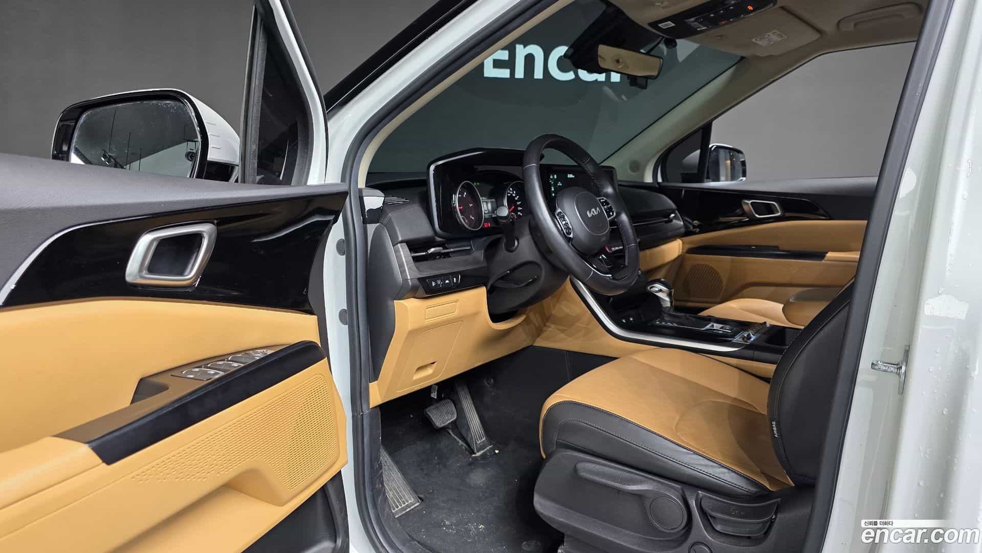 Canival Kia 2023.1-OPTION-015