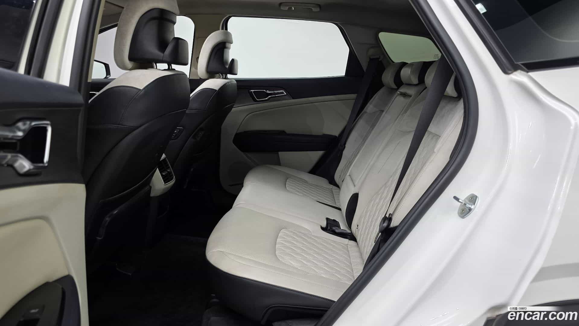 Sportage Kia 2021.8-OPTION-016