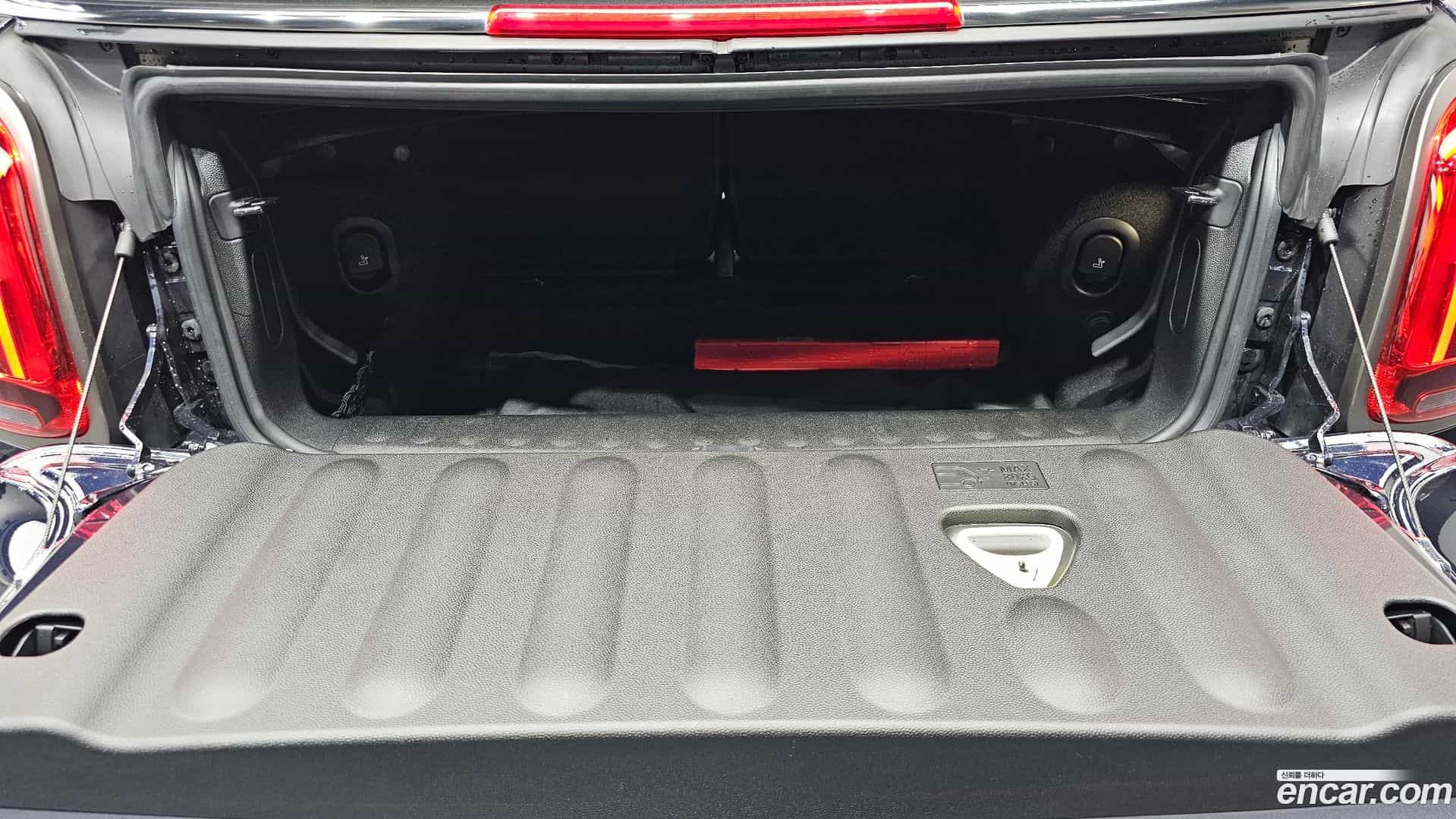 Cooper Convertible Mini 2024.5-OPTION-24