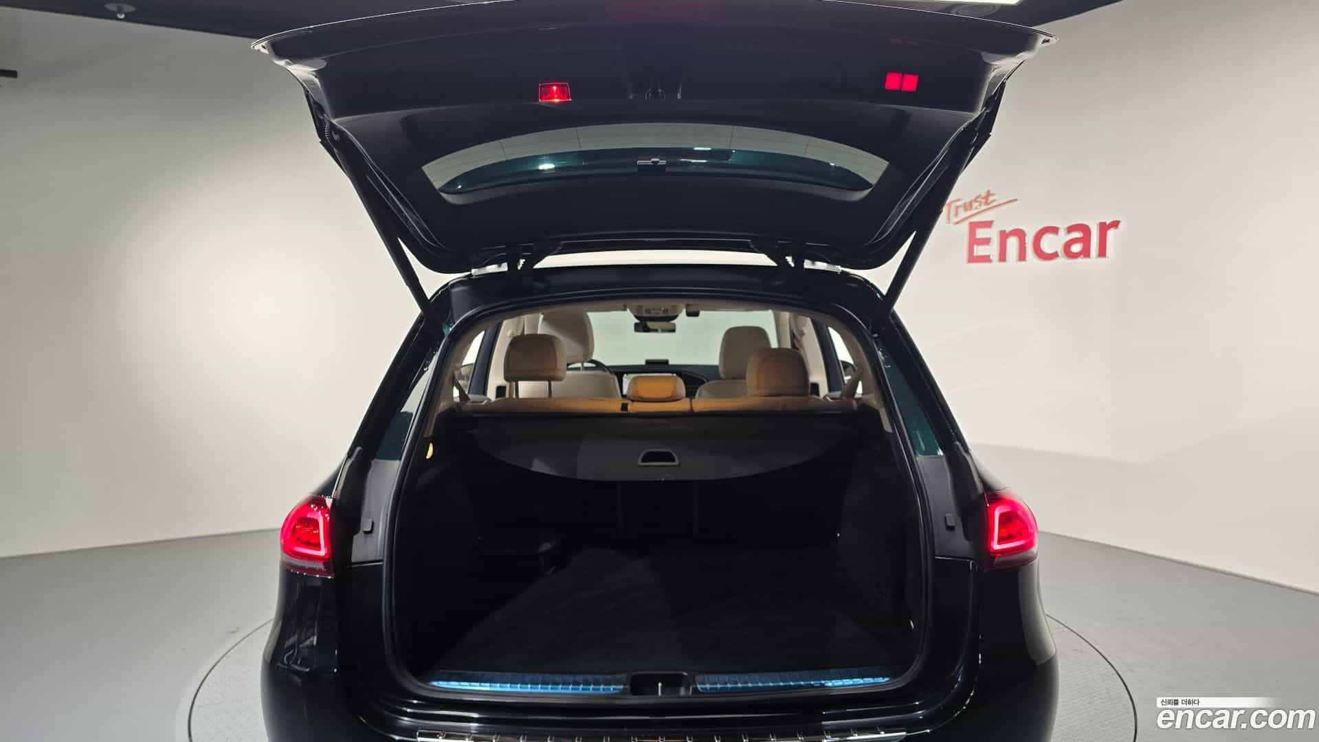GLE-Class Mercedes-Benz 2021.9-OPTION-024