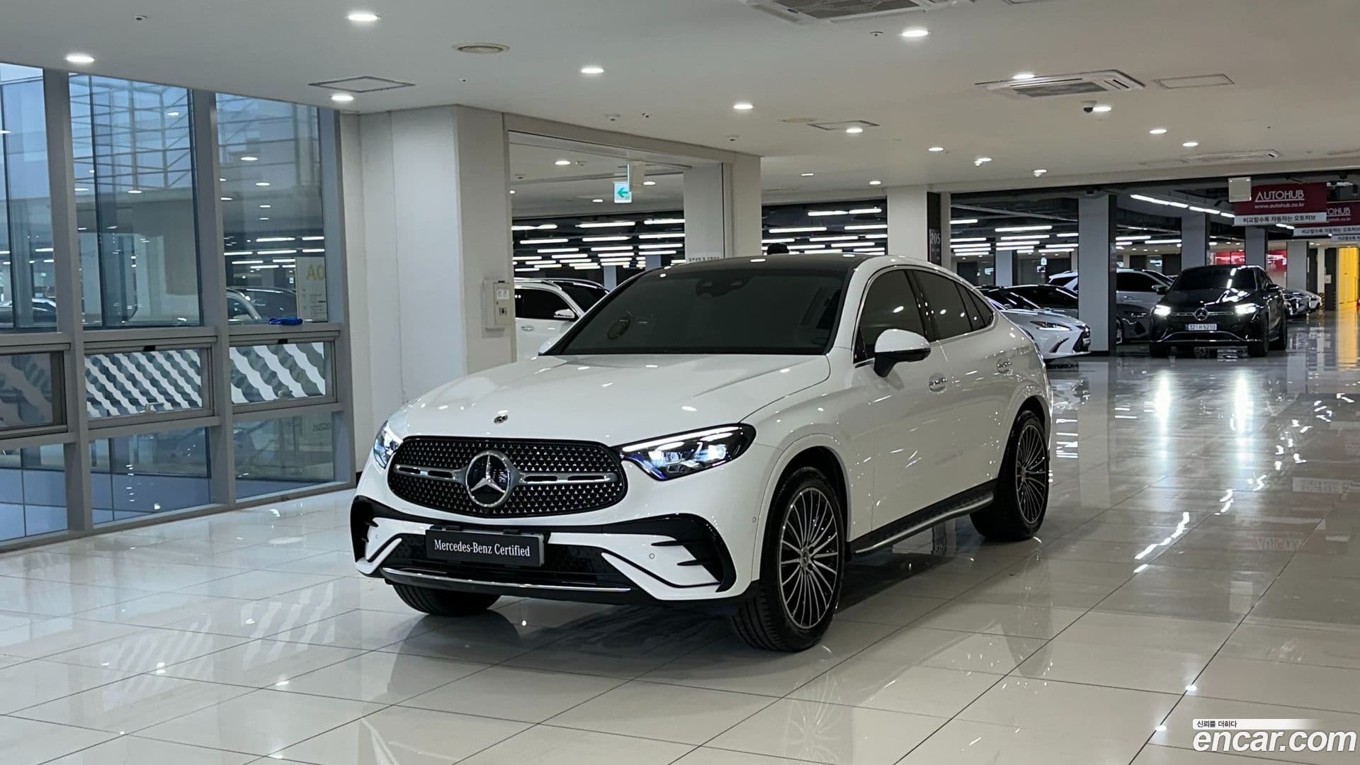 Main__Slider__Photo:GLC-Class Mercedes-Benz 2024.1-0
