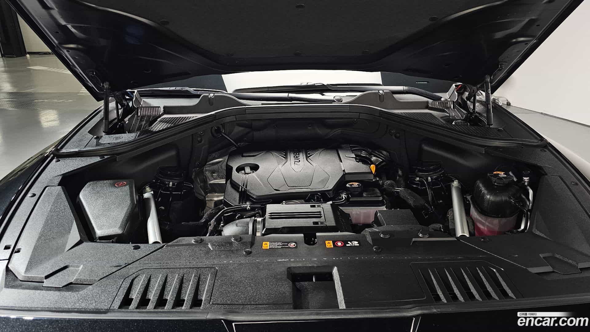 GV80 Genesis 2023.11-INNER-006