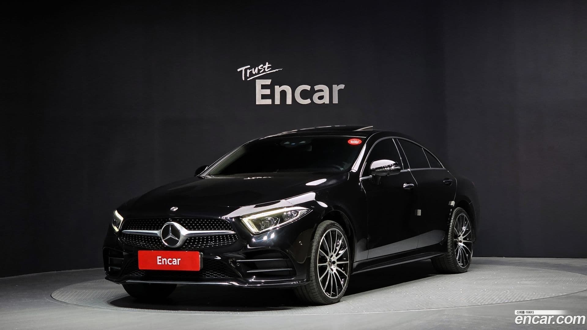 Main__Slider__Photo:CLS-Class Mercedes-Benz 2019.10-0