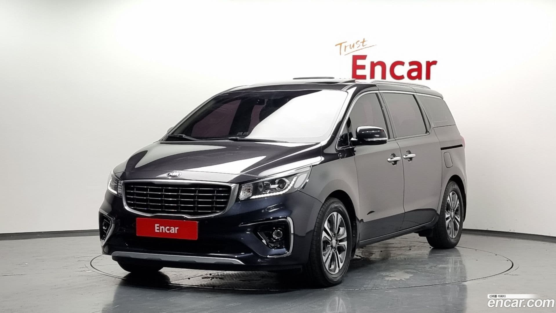 Main__Slider__Photo:Canival Kia 2018.2-0