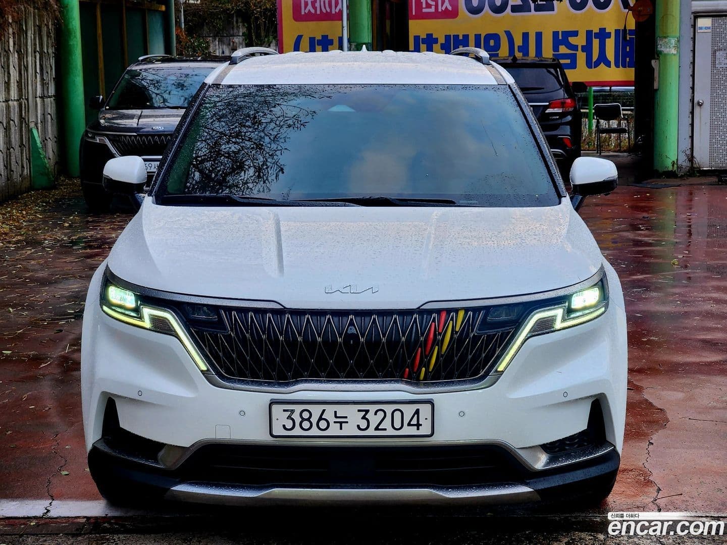 Main__Slider__Photo:Canival Kia 2021.10-0