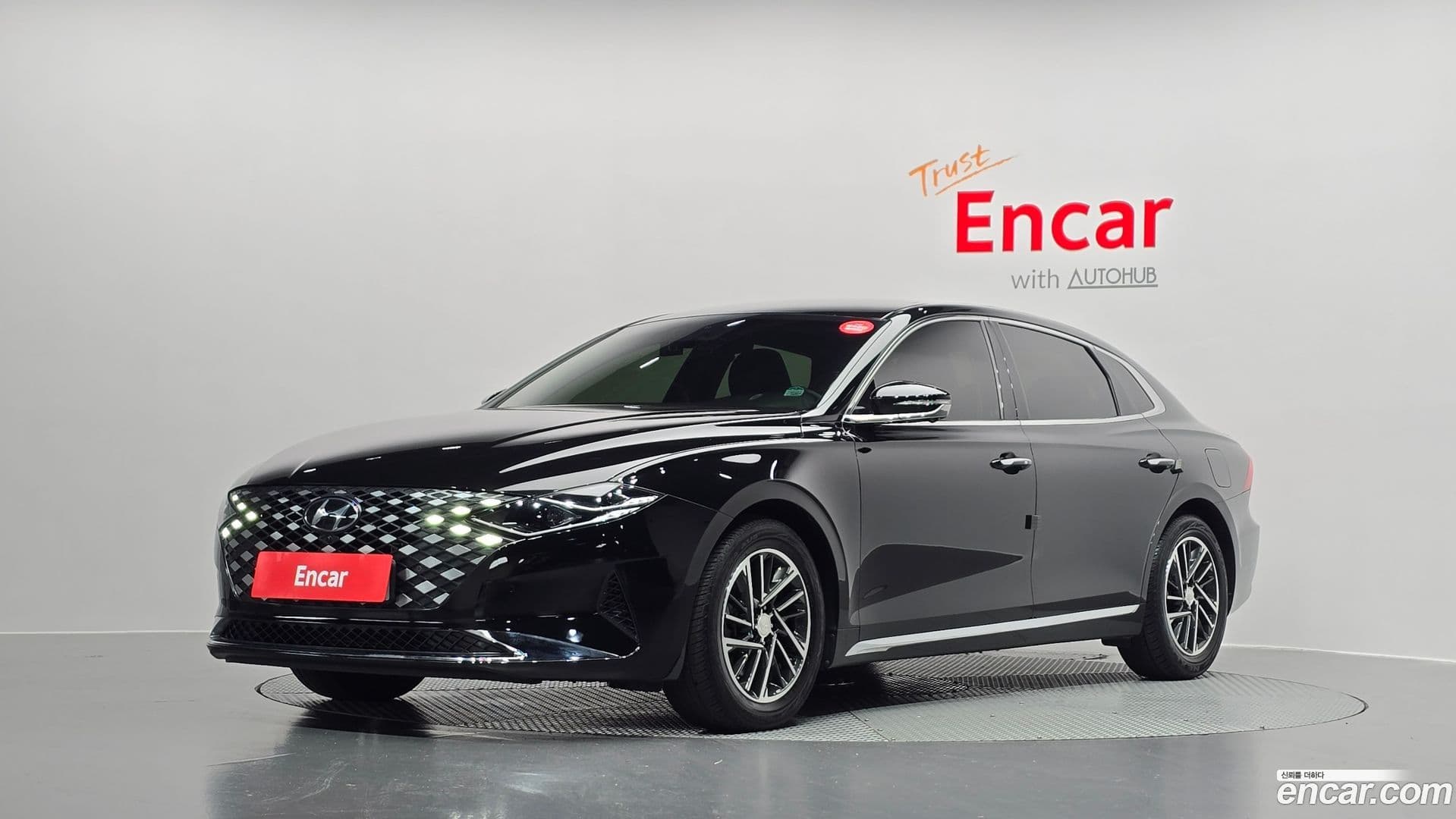 Main__Slider__Photo:Grandeur Hyundai 2021.5-0