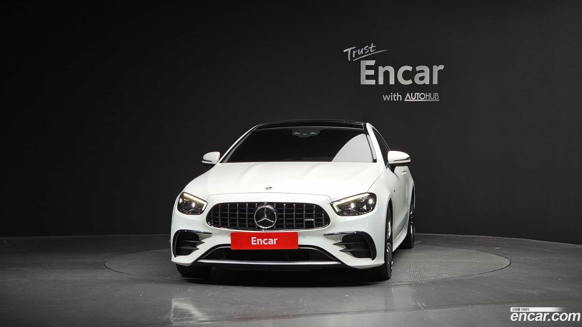 E-Class Mercedes-Benz 2022.2-OUTER-3