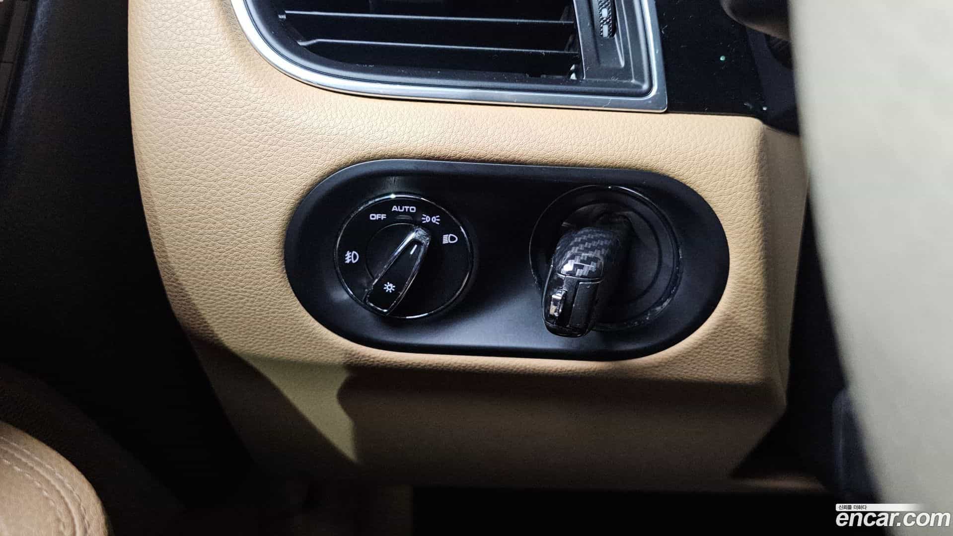 Macan Porsche 2016.3-OPTION-018