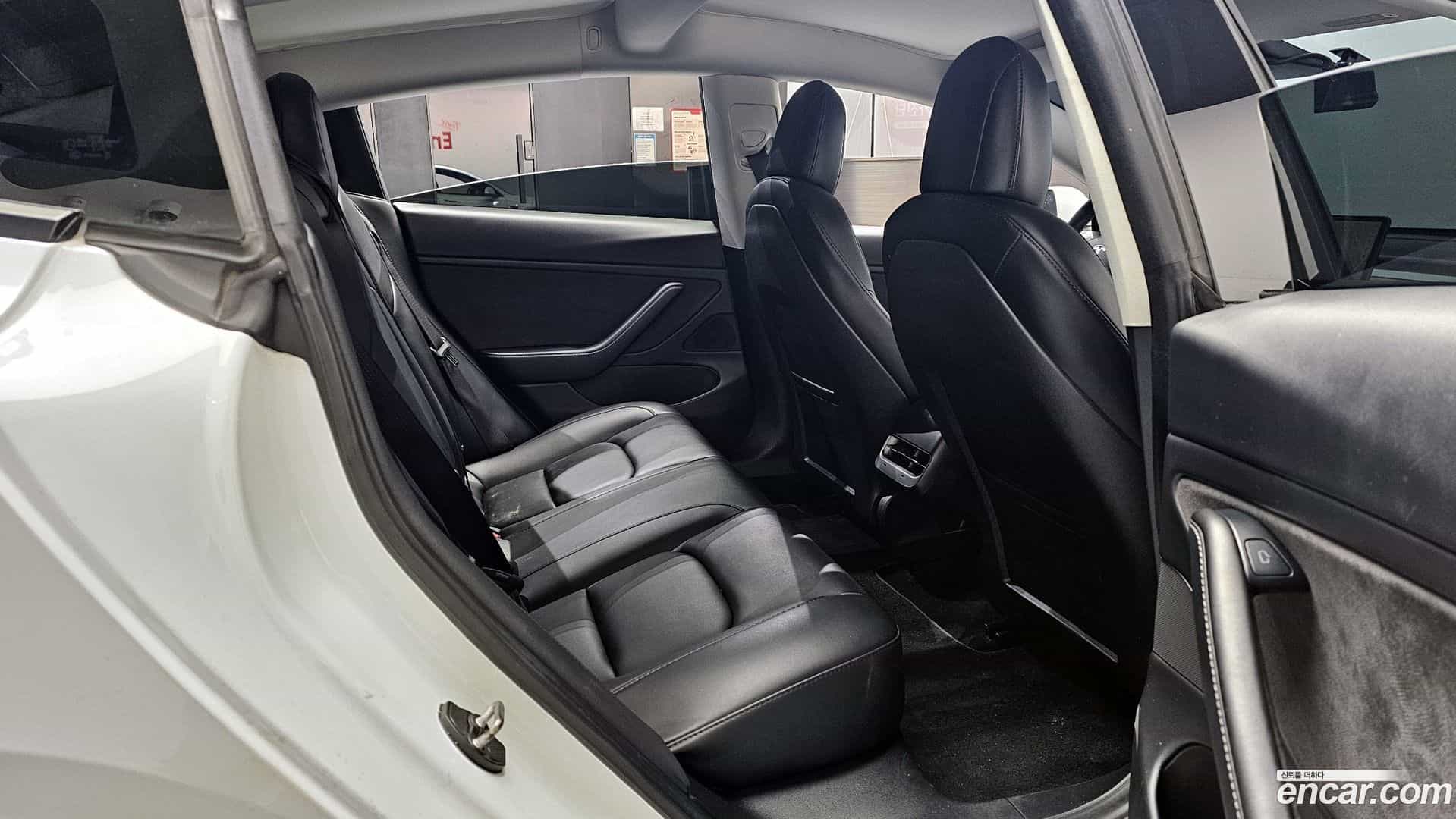 Model 3 Tesla 2021.2-OPTION-016