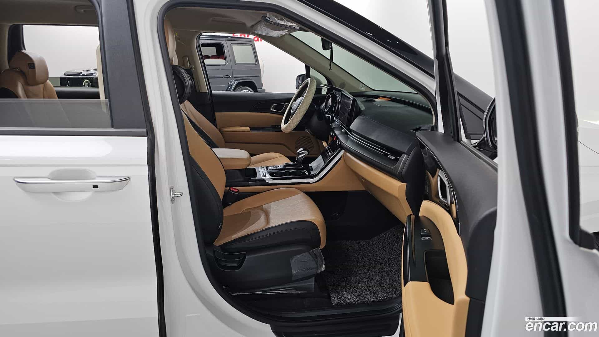 Canival Kia 2023.9-OPTION-015