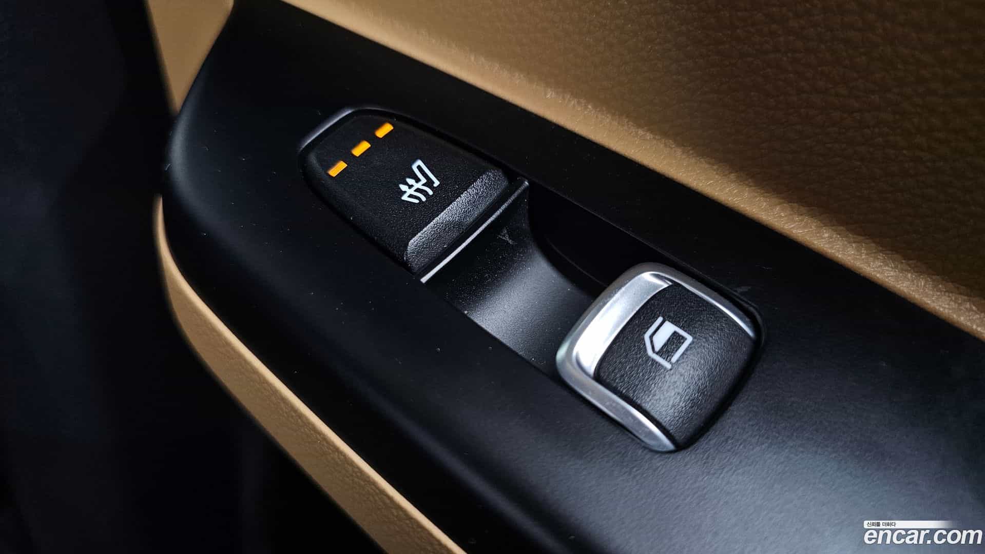 Canival Kia 2023.9-OPTION-022