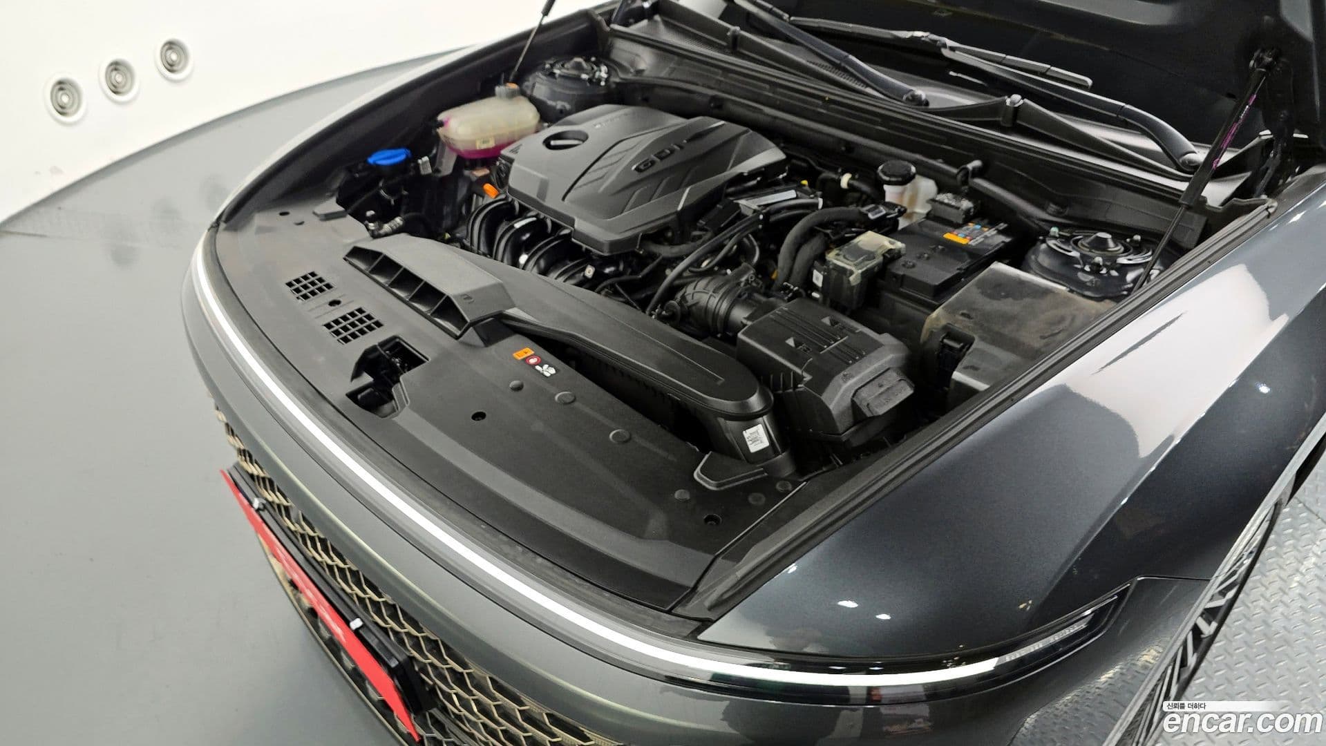 Main__Slider__Photo:Grandeur Hyundai 2023.7-5