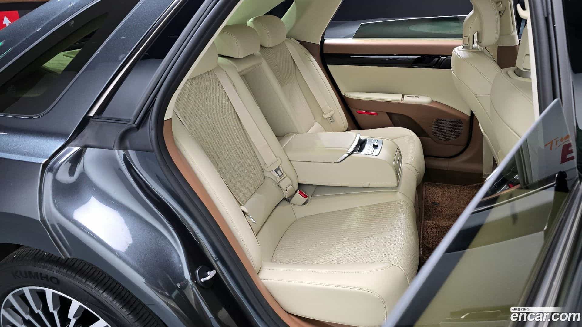 Grandeur Hyundai 2023.7-OPTION-016