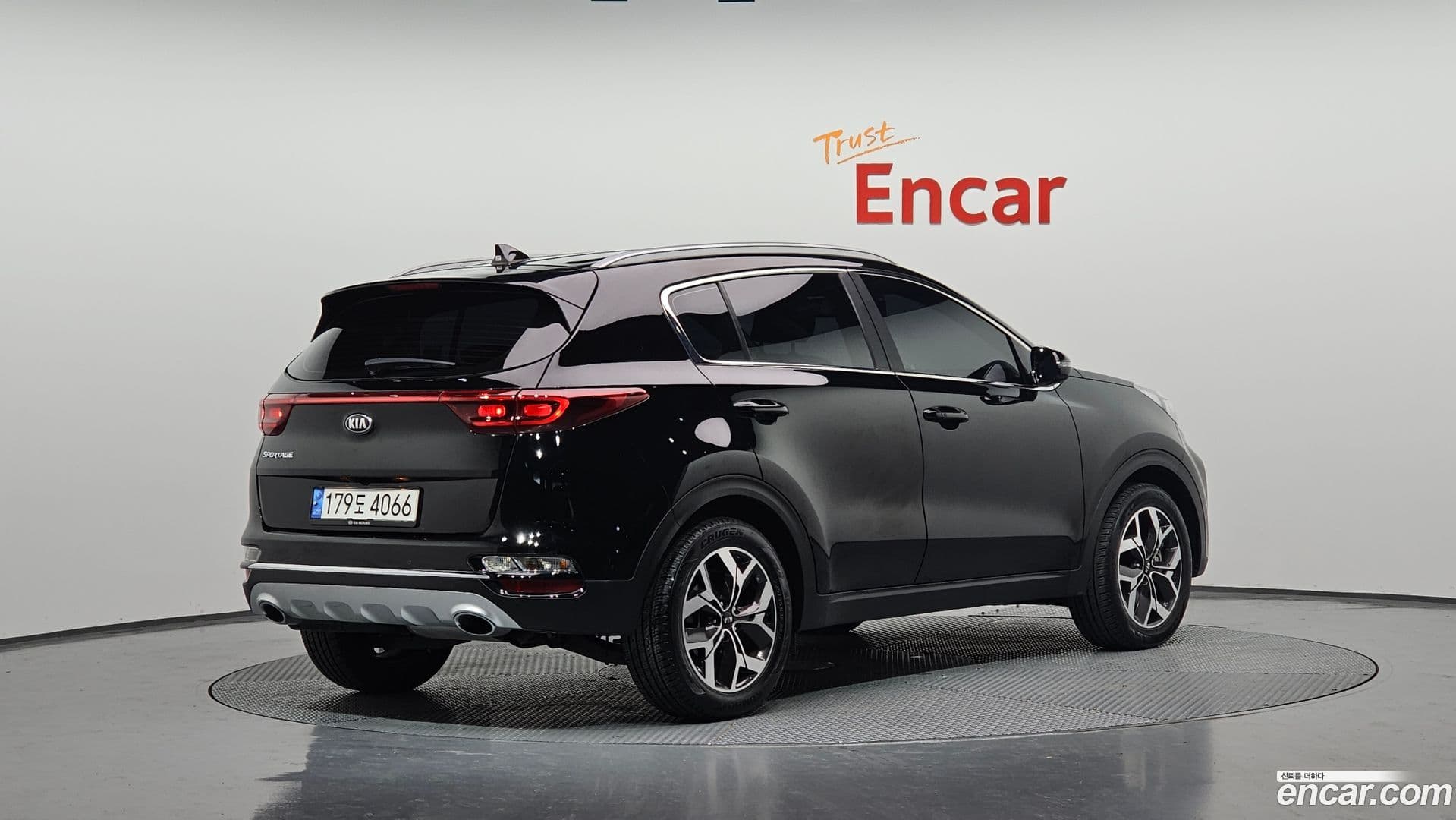 Main__Slider__Photo:Sportage Kia 2020.11-0